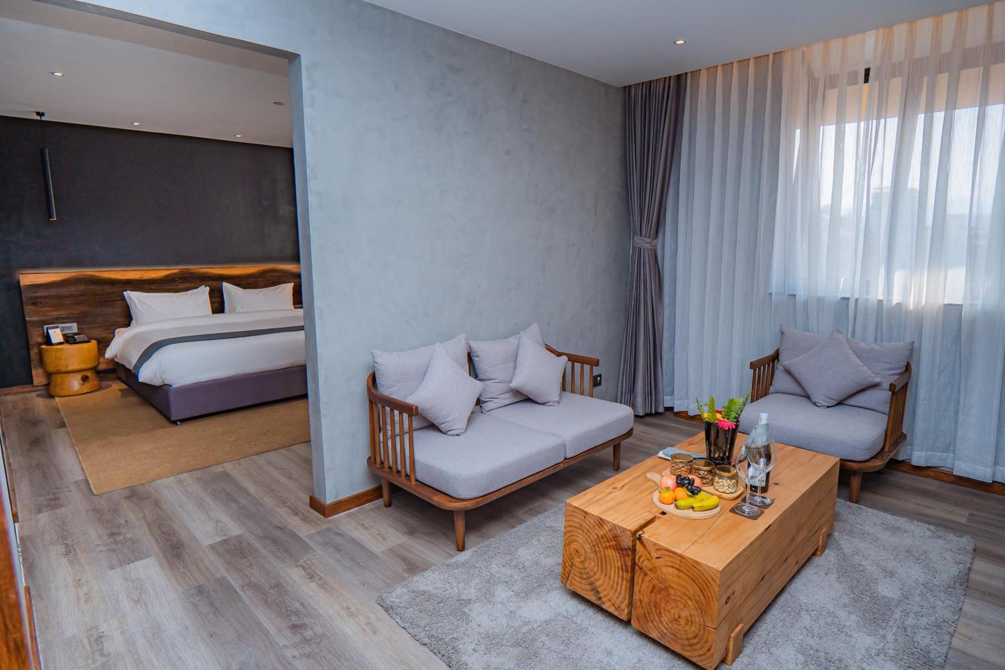 Barahi Hotel