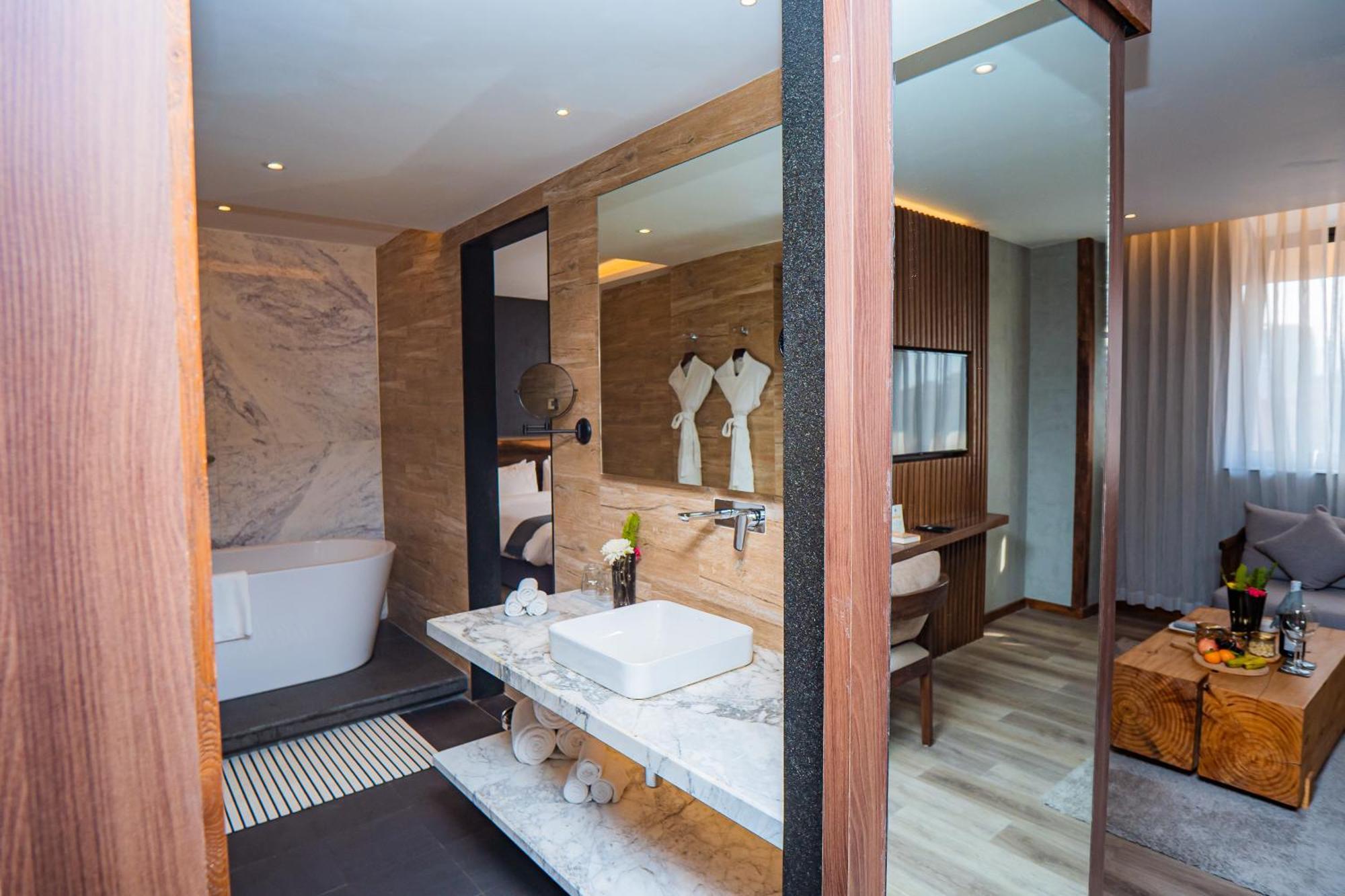 Barahi 5* Kathmandu