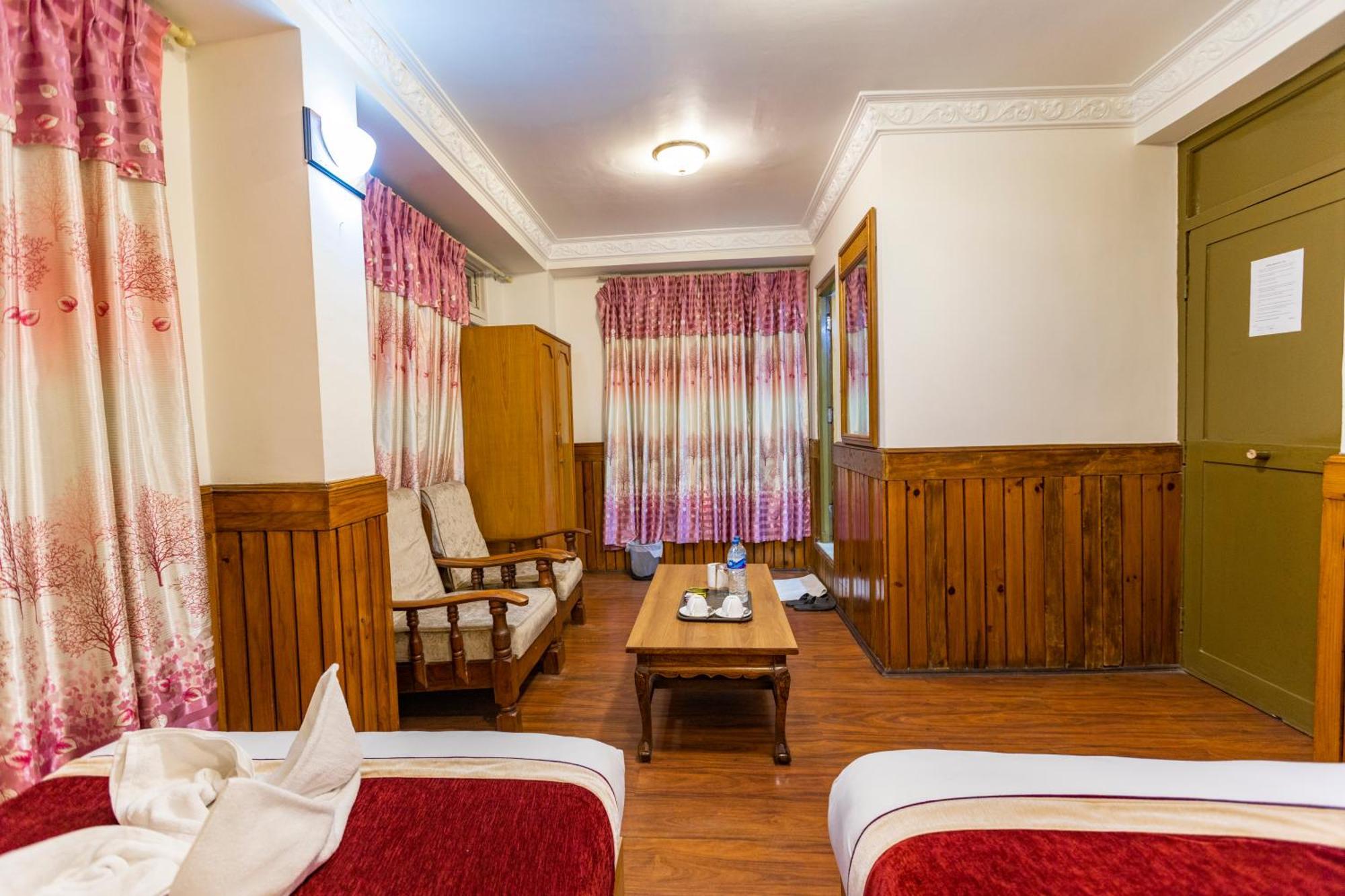 Sekai Hotel