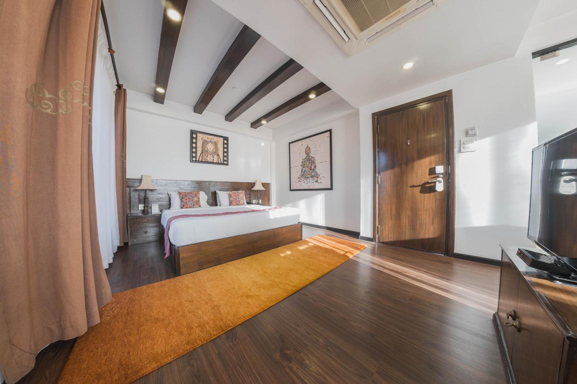 Dalai-la Boutique Hotel