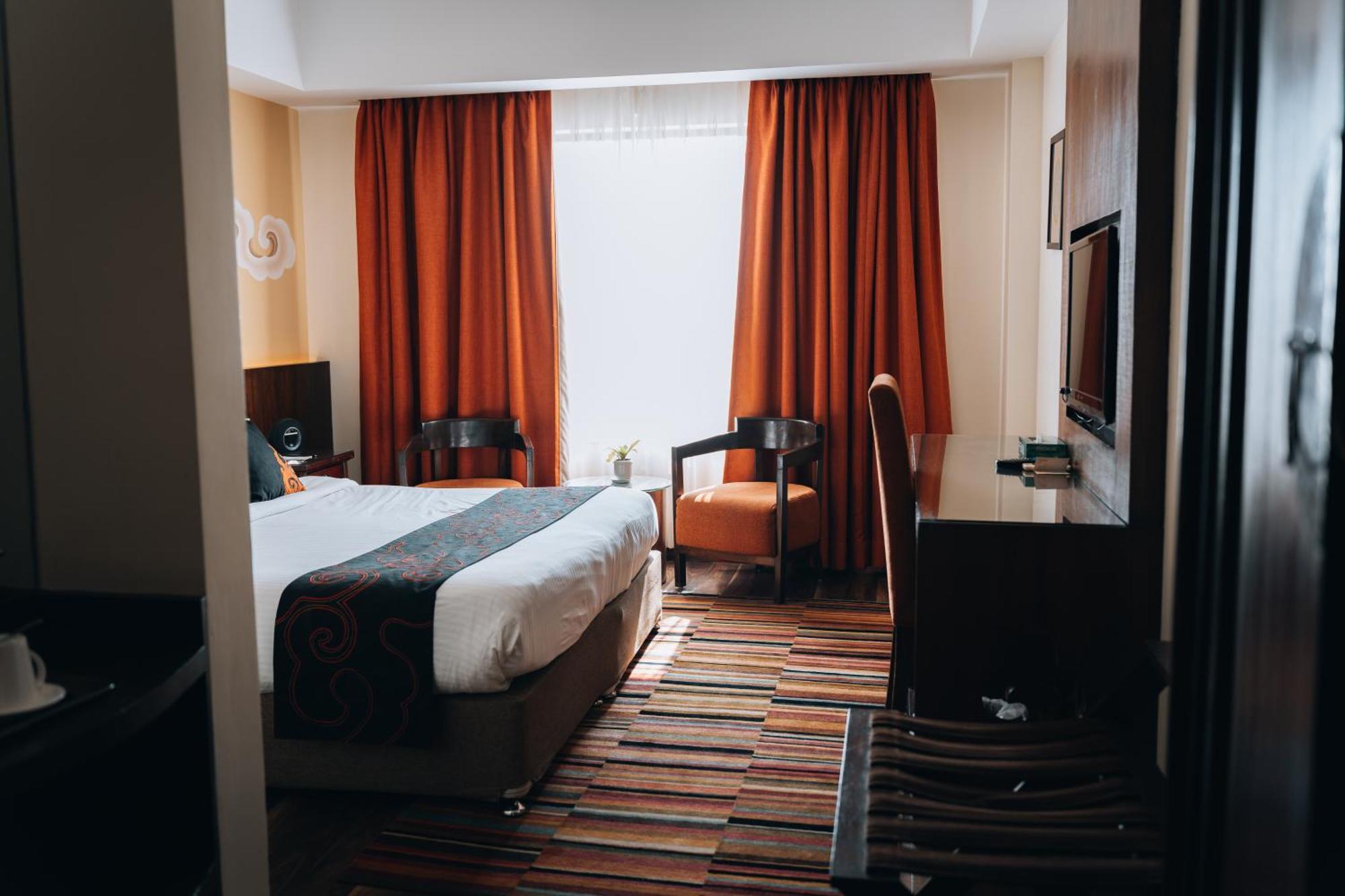 Shambala Hotel 4*