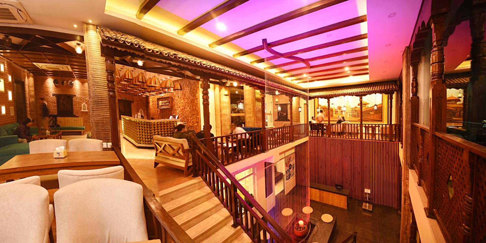 Woodapple And Hotel 3*