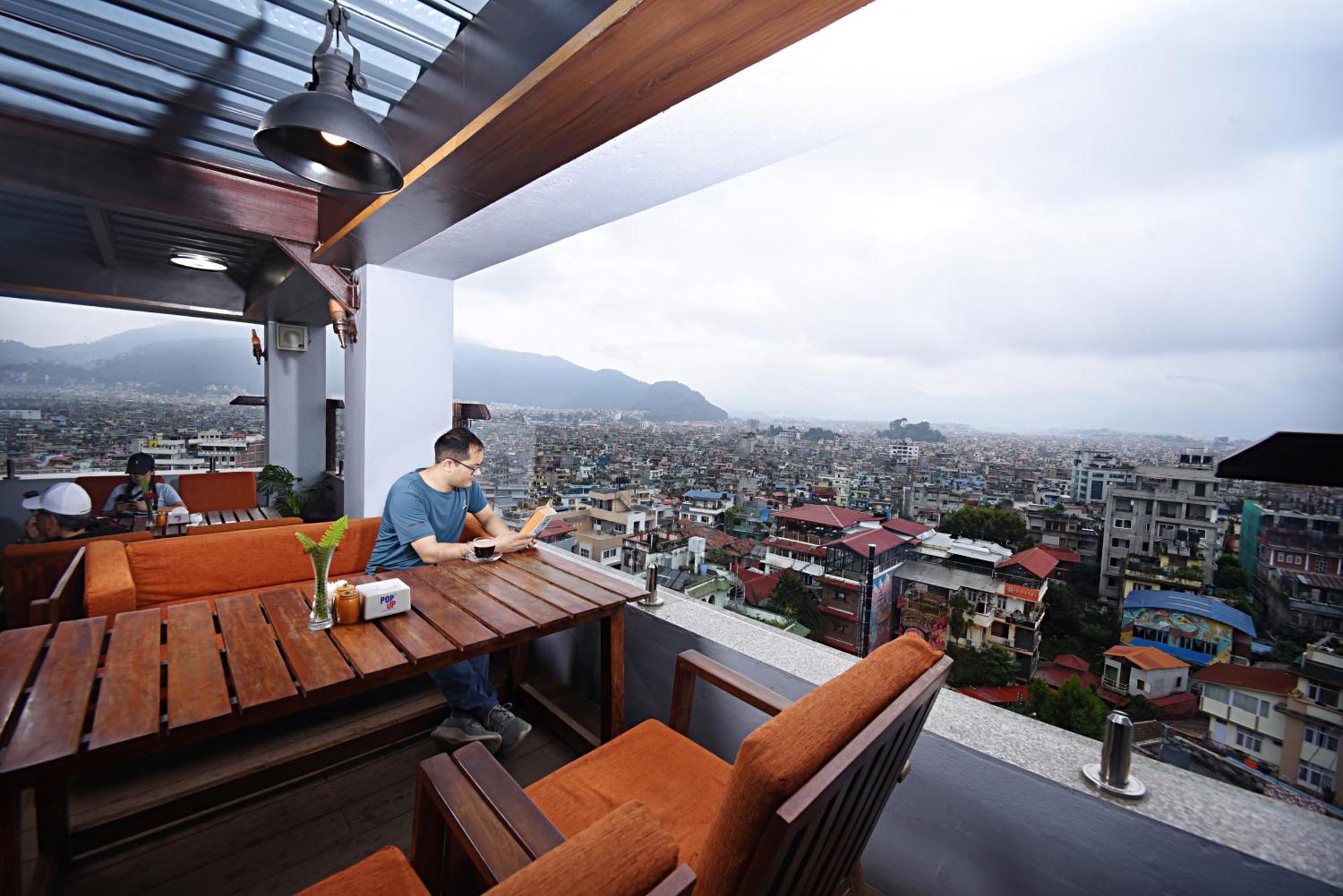 Woodapple And Hotel 3*