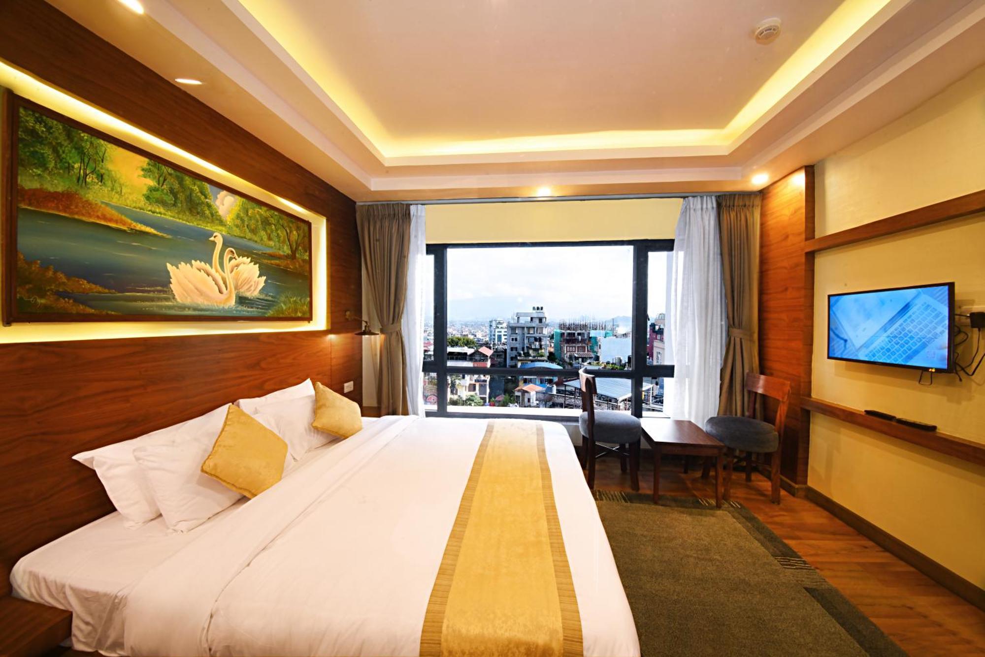 Woodapple And Hotel 3*