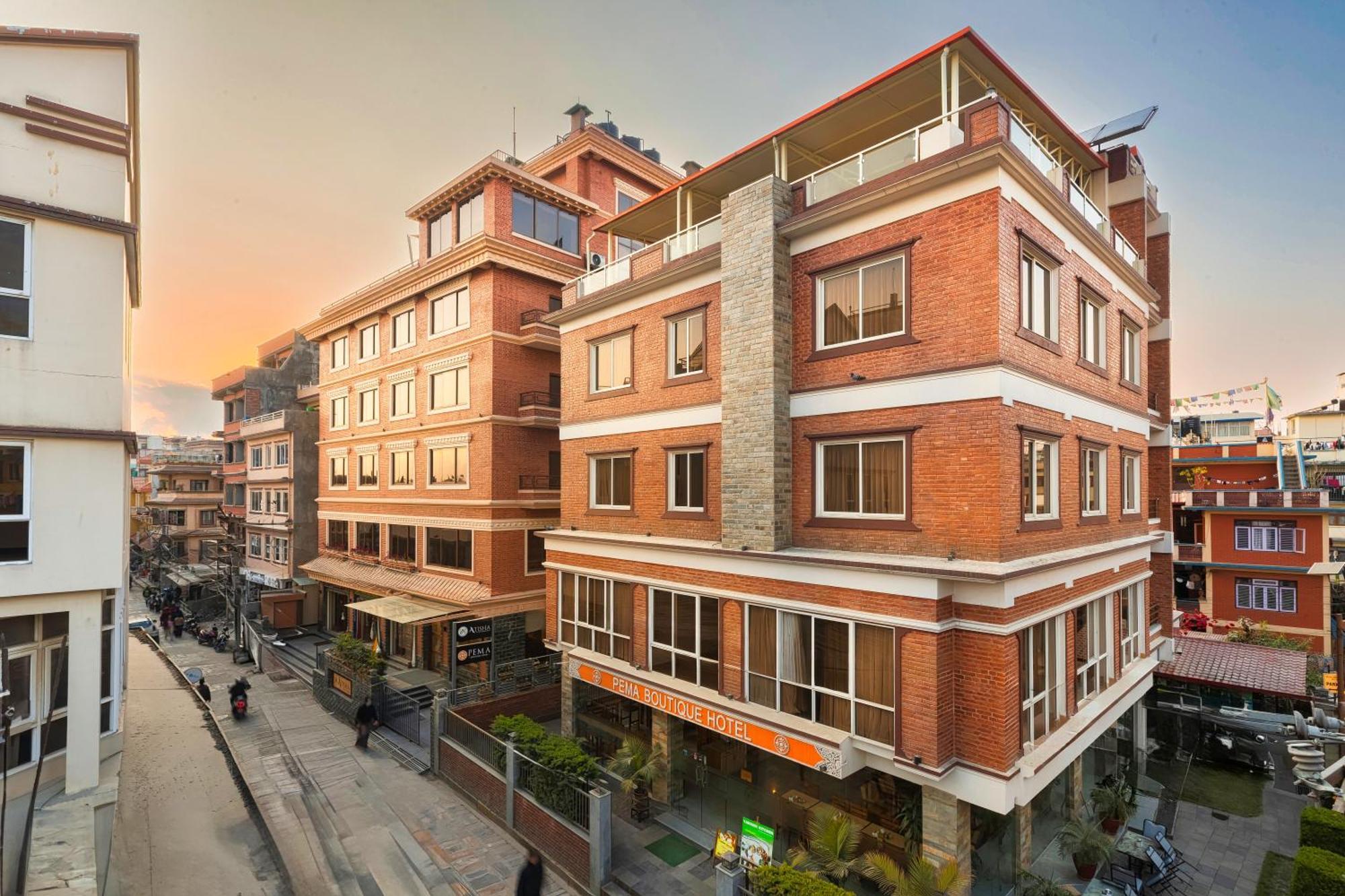 Atisha Hotel