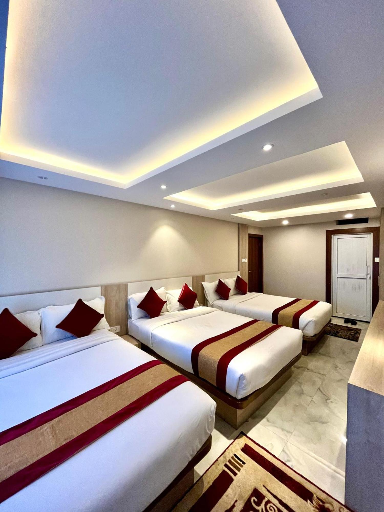 Prime Hotel *