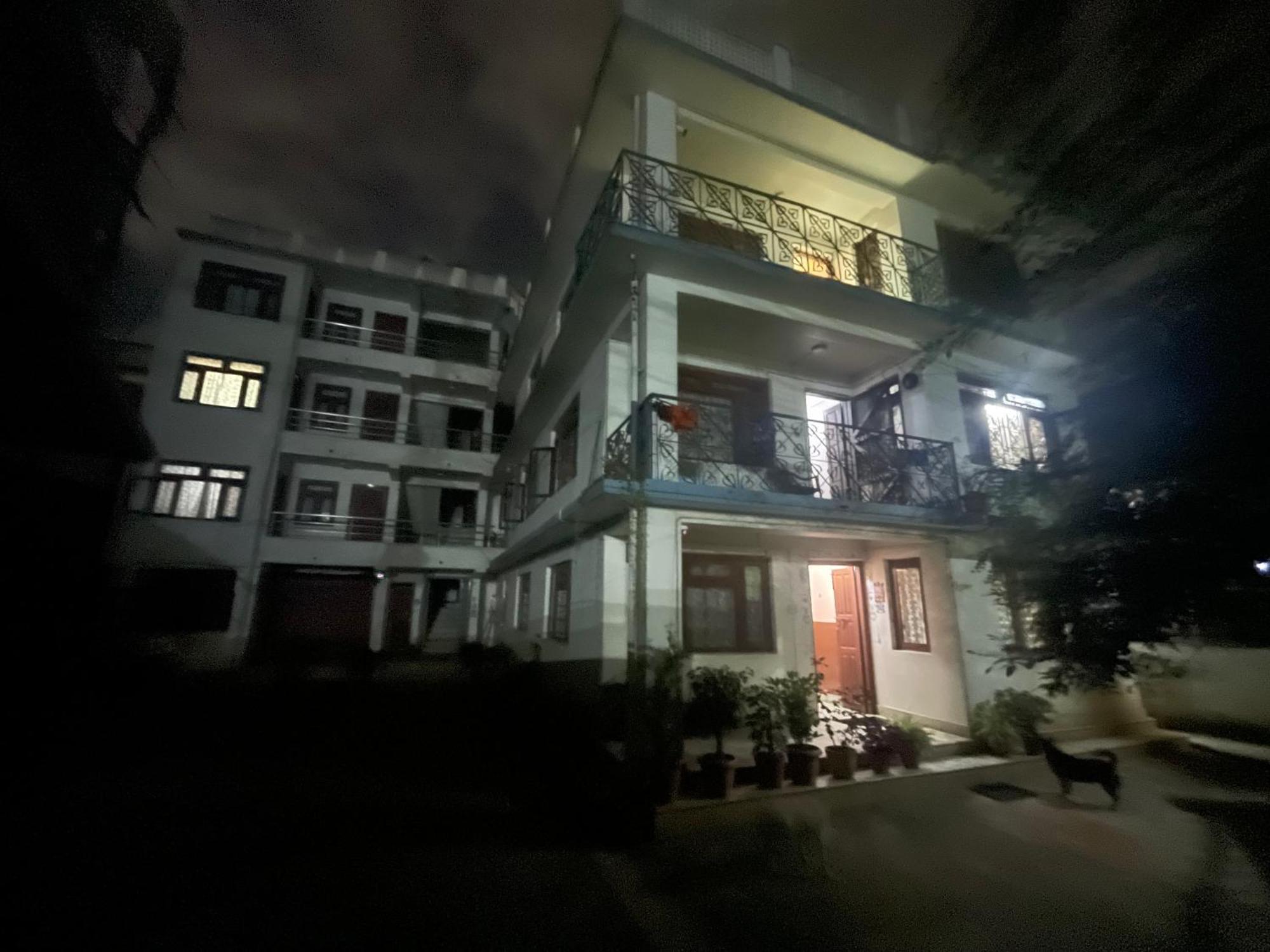Nirvaan Guest house *