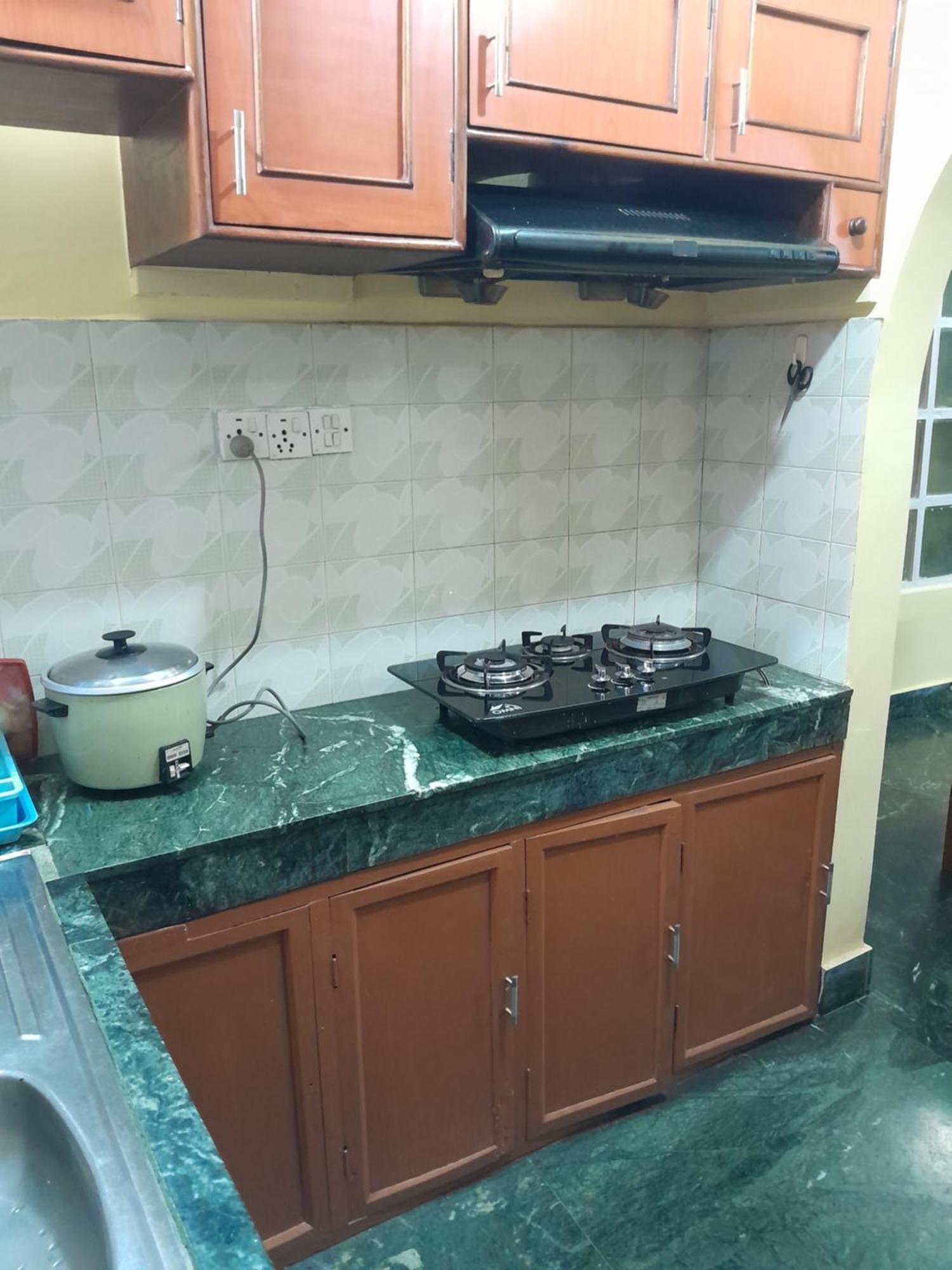 Rupas Apartment