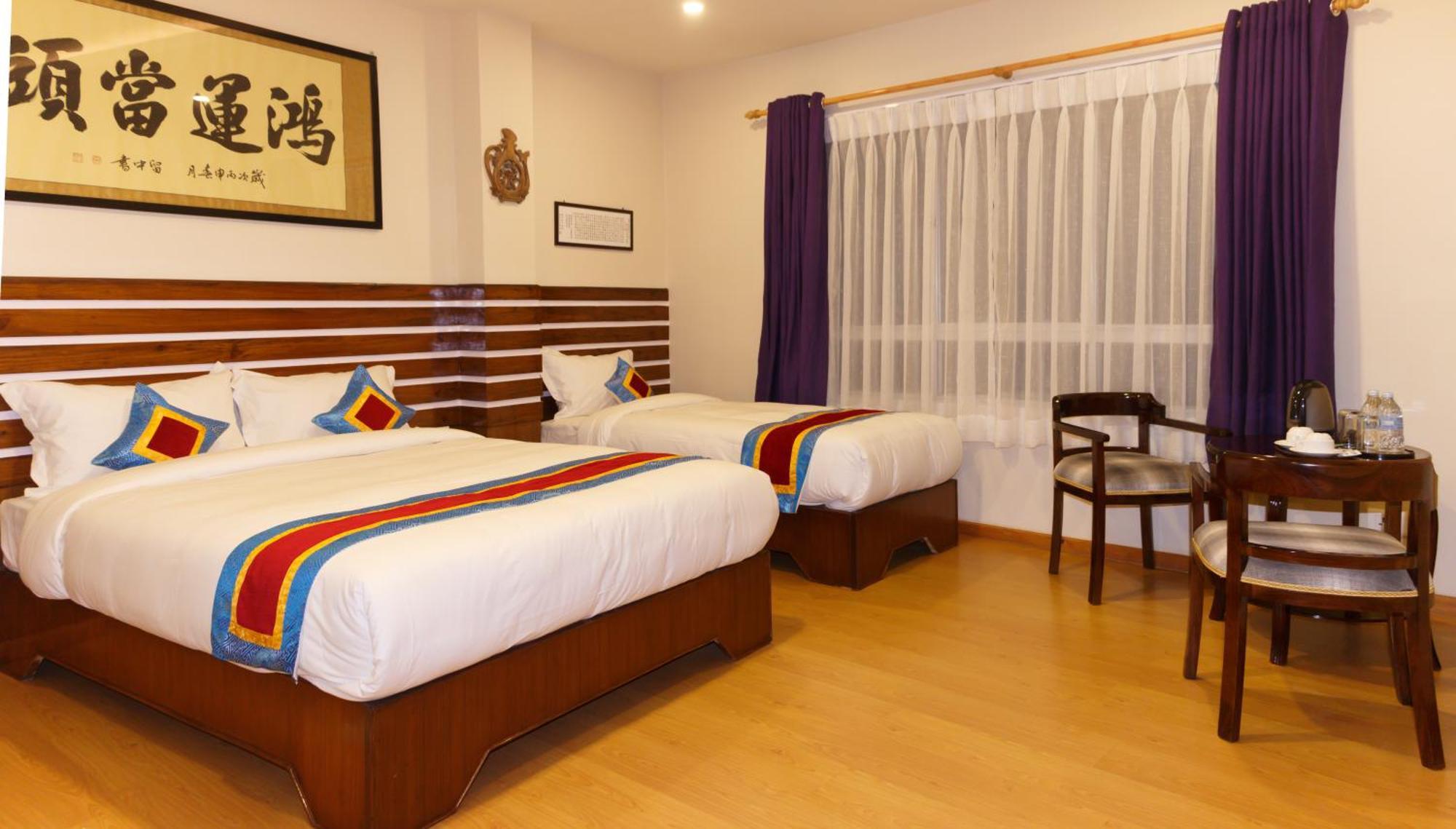 Asian Boutique 3*