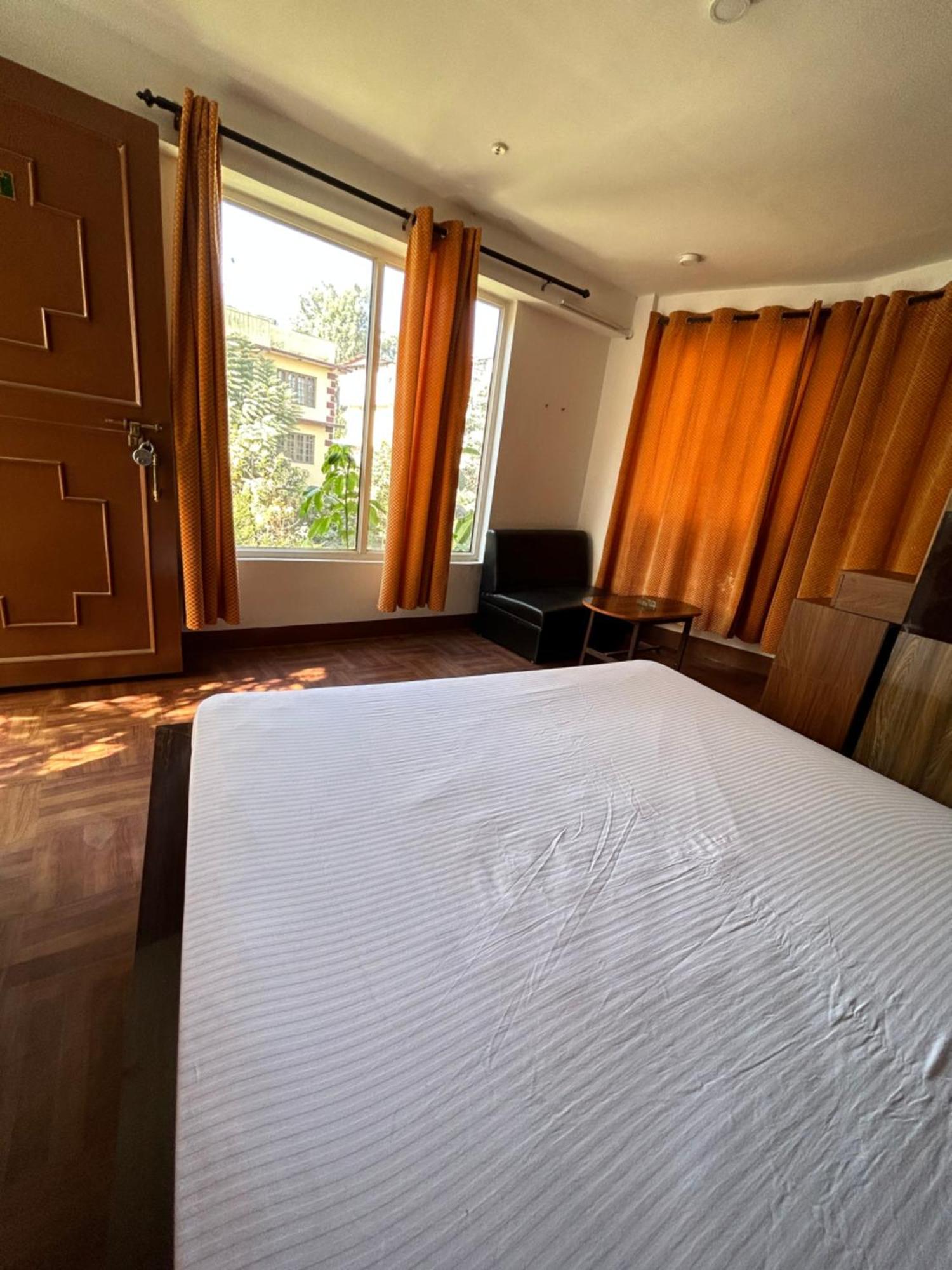 Sudha's Garden Homestay *