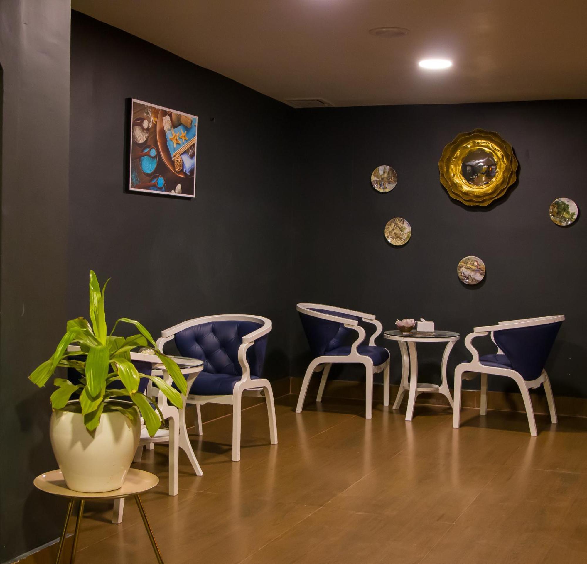 Vannasut And Hotel 4*