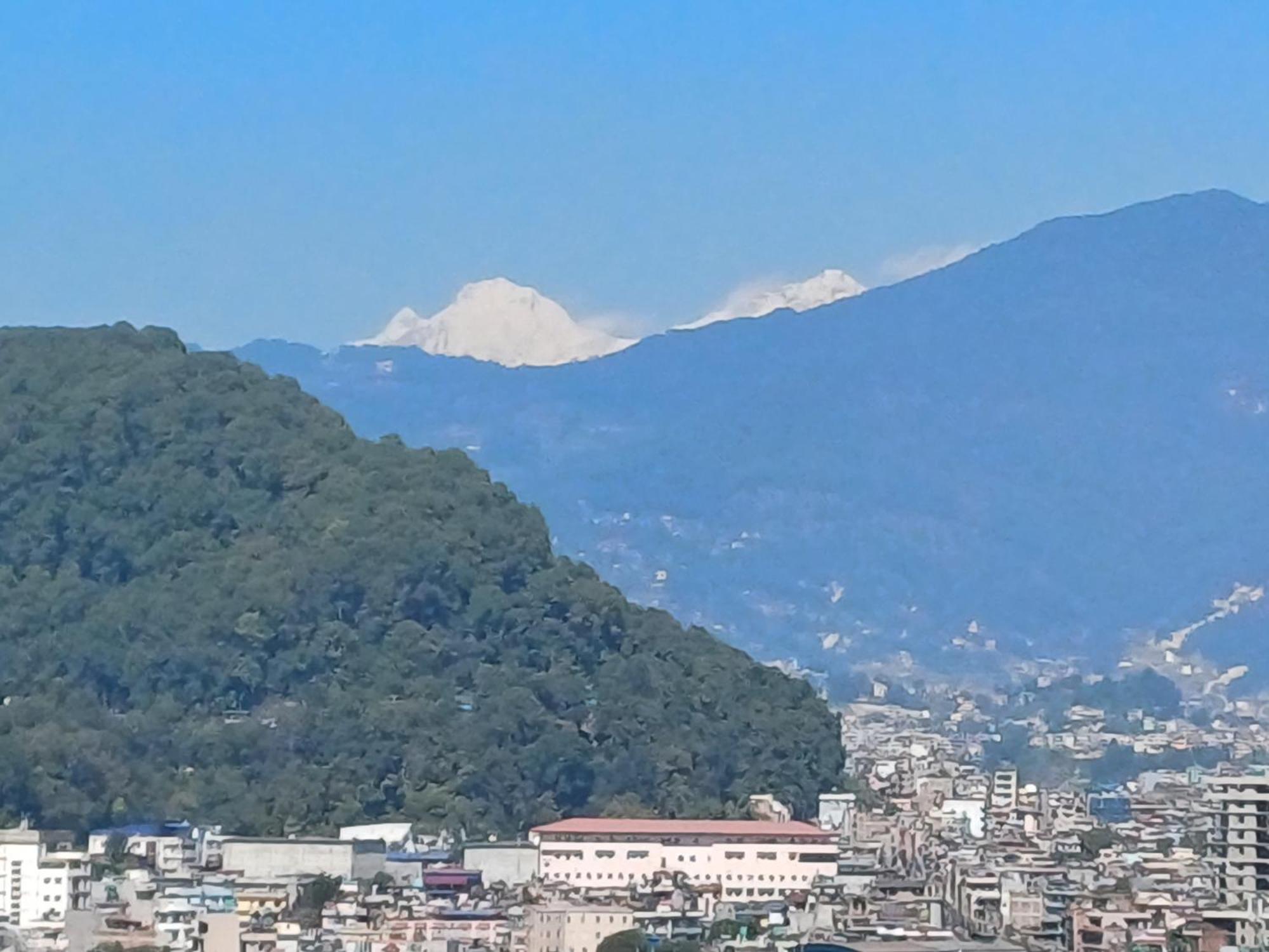 Yakroo Manang Kathmandu