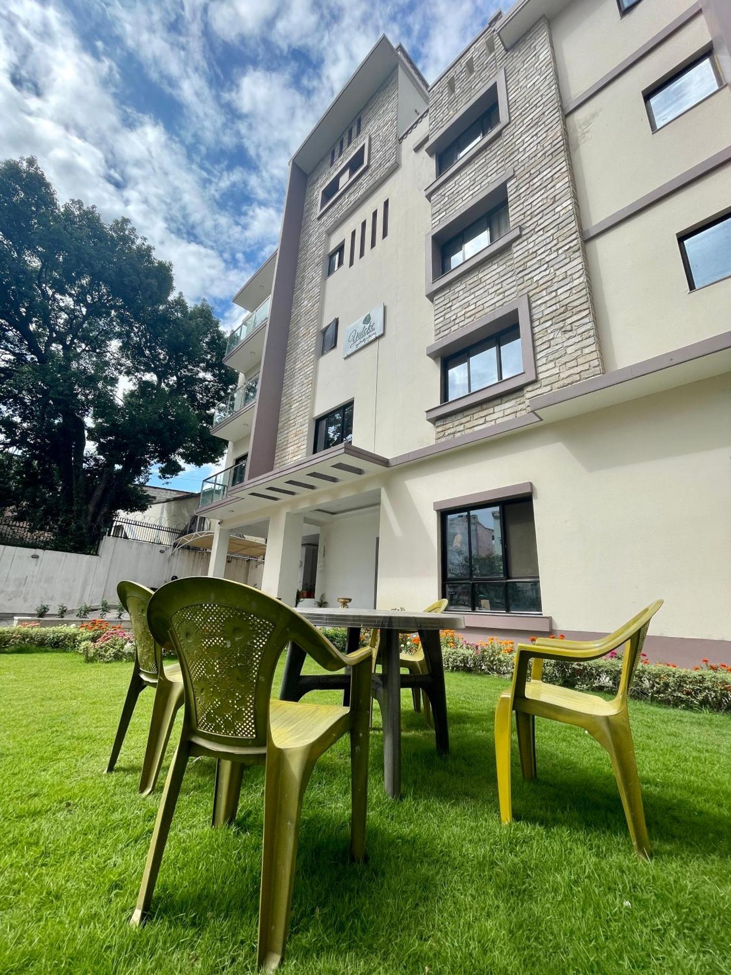 Guest house Yuloko
