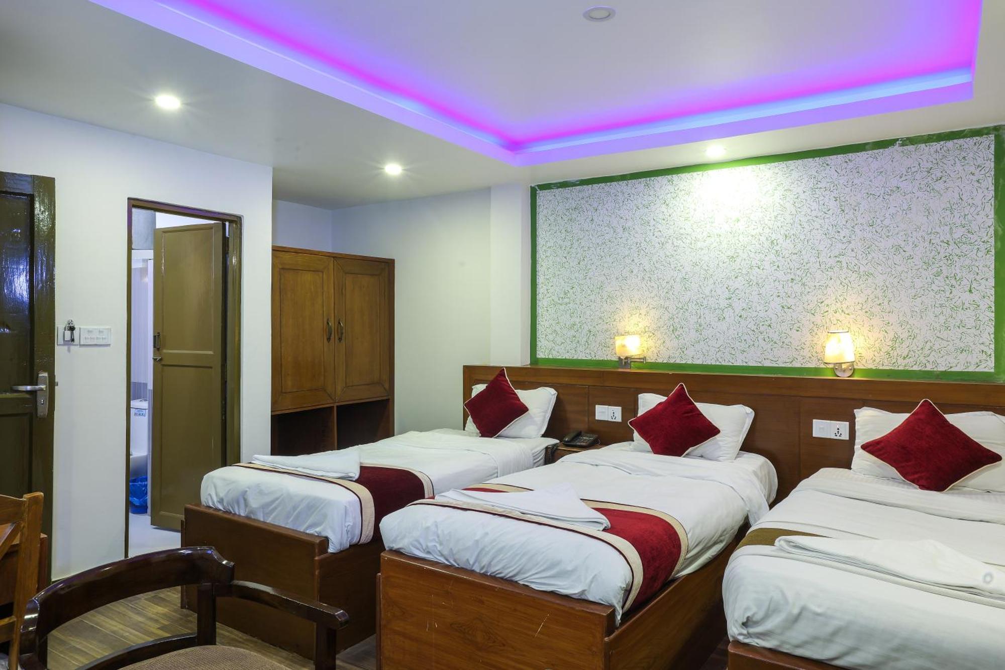 Sekai Hotel