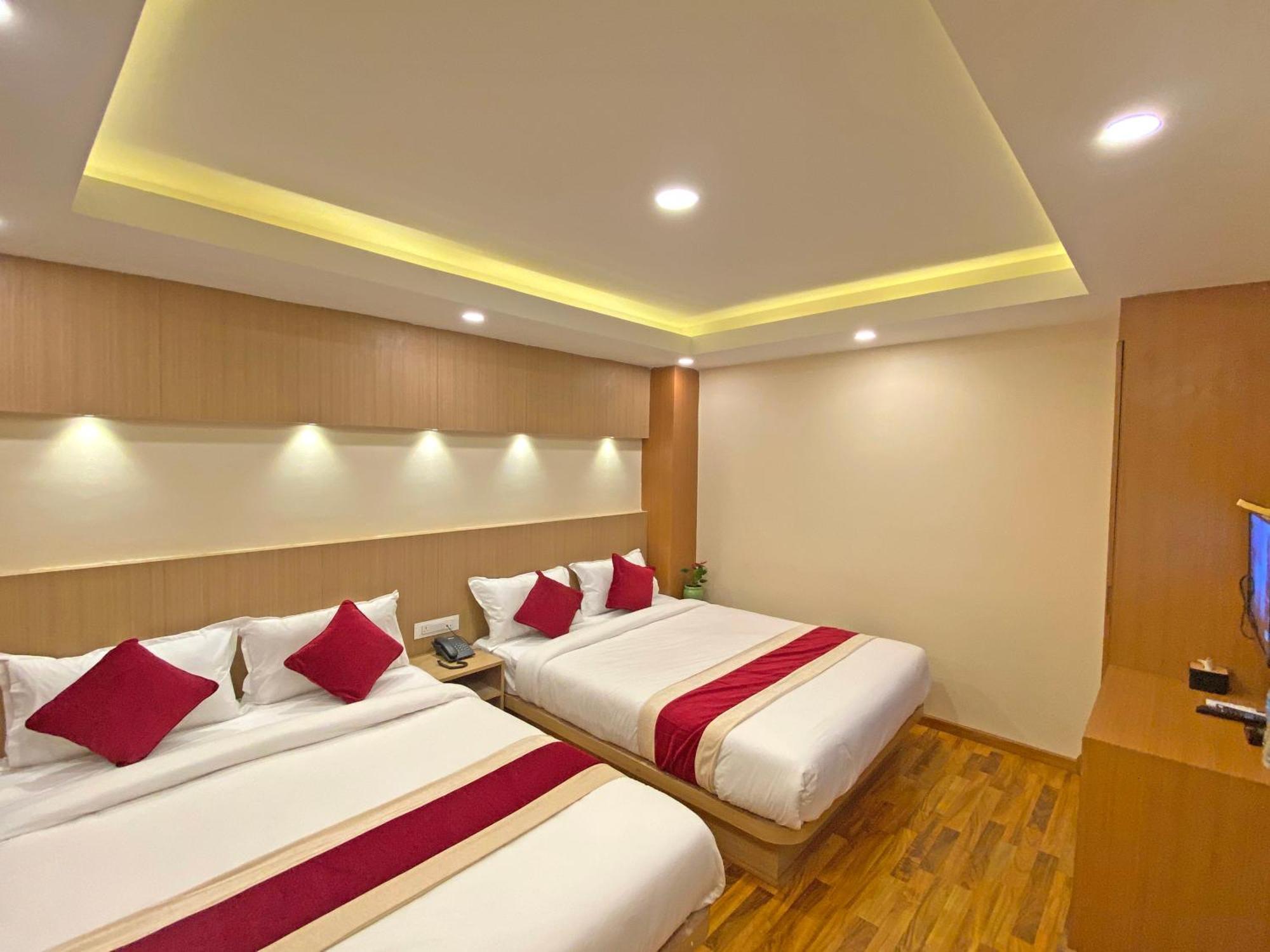Hotel Nilakantha Pvt. Ltd 3*
