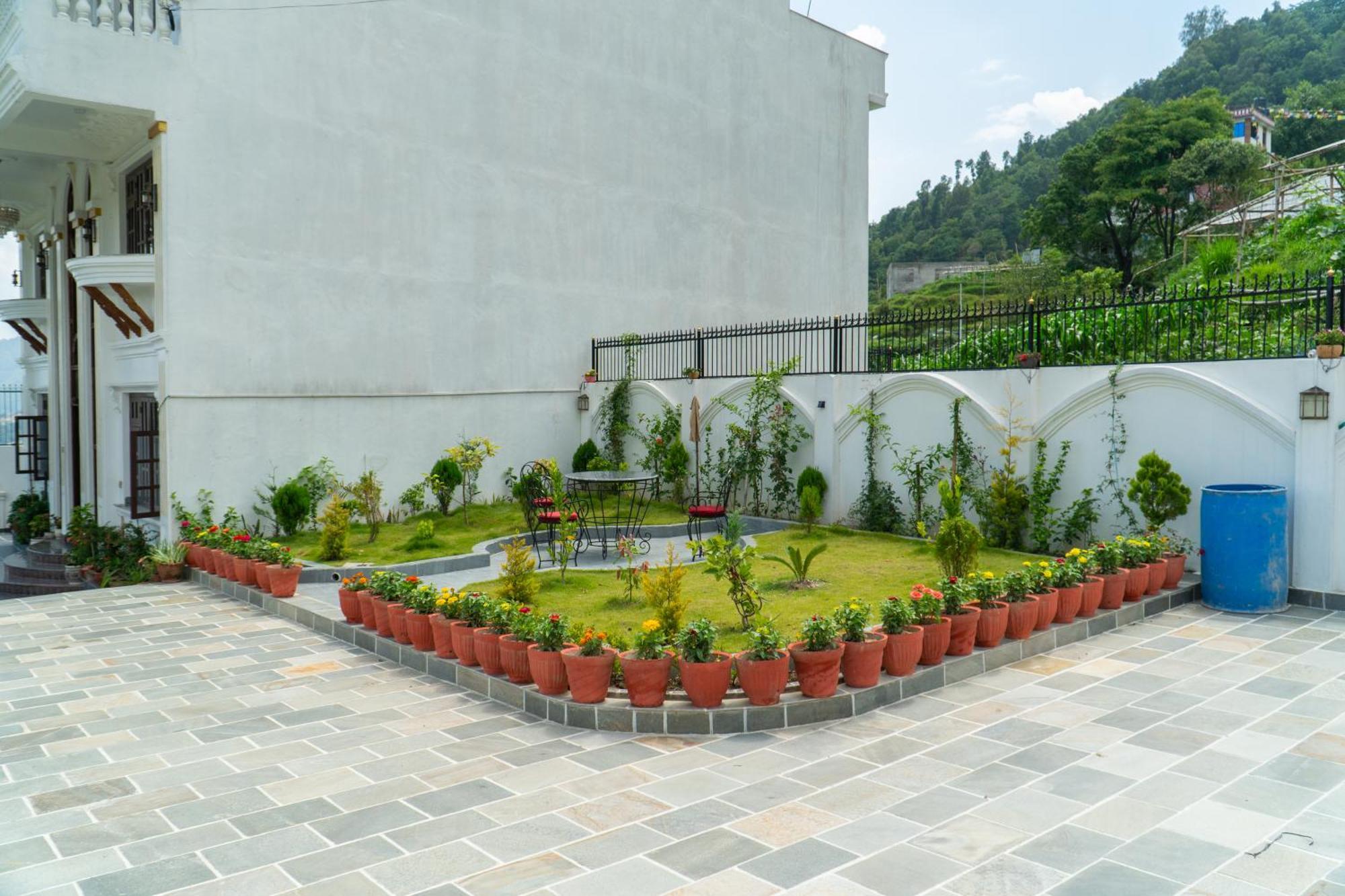 The White House 8 Bedroom With Swimming Pool *