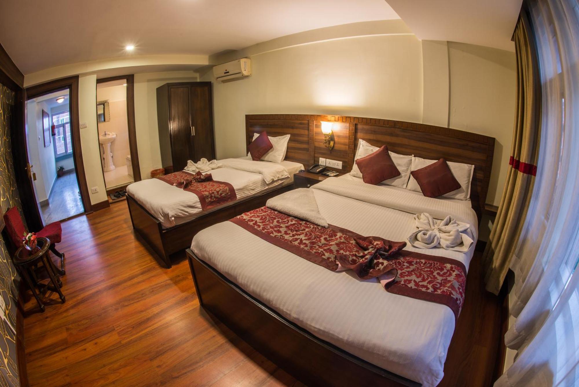 Yambu Hotel