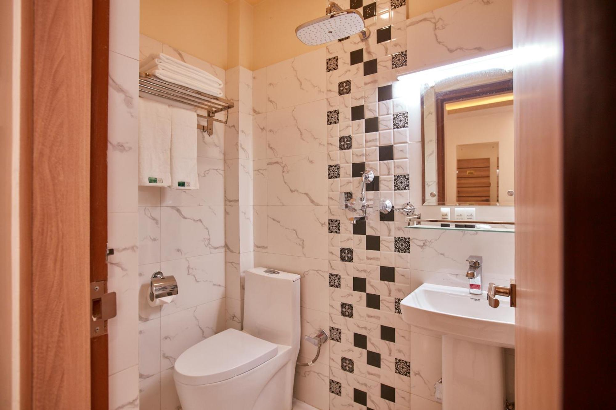 The Samrat Palace - Luxury In Hotel 3*