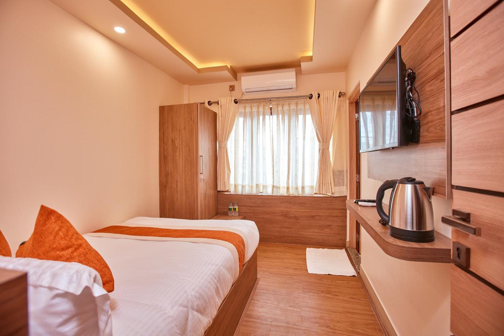 The Samrat Palace - Luxury In