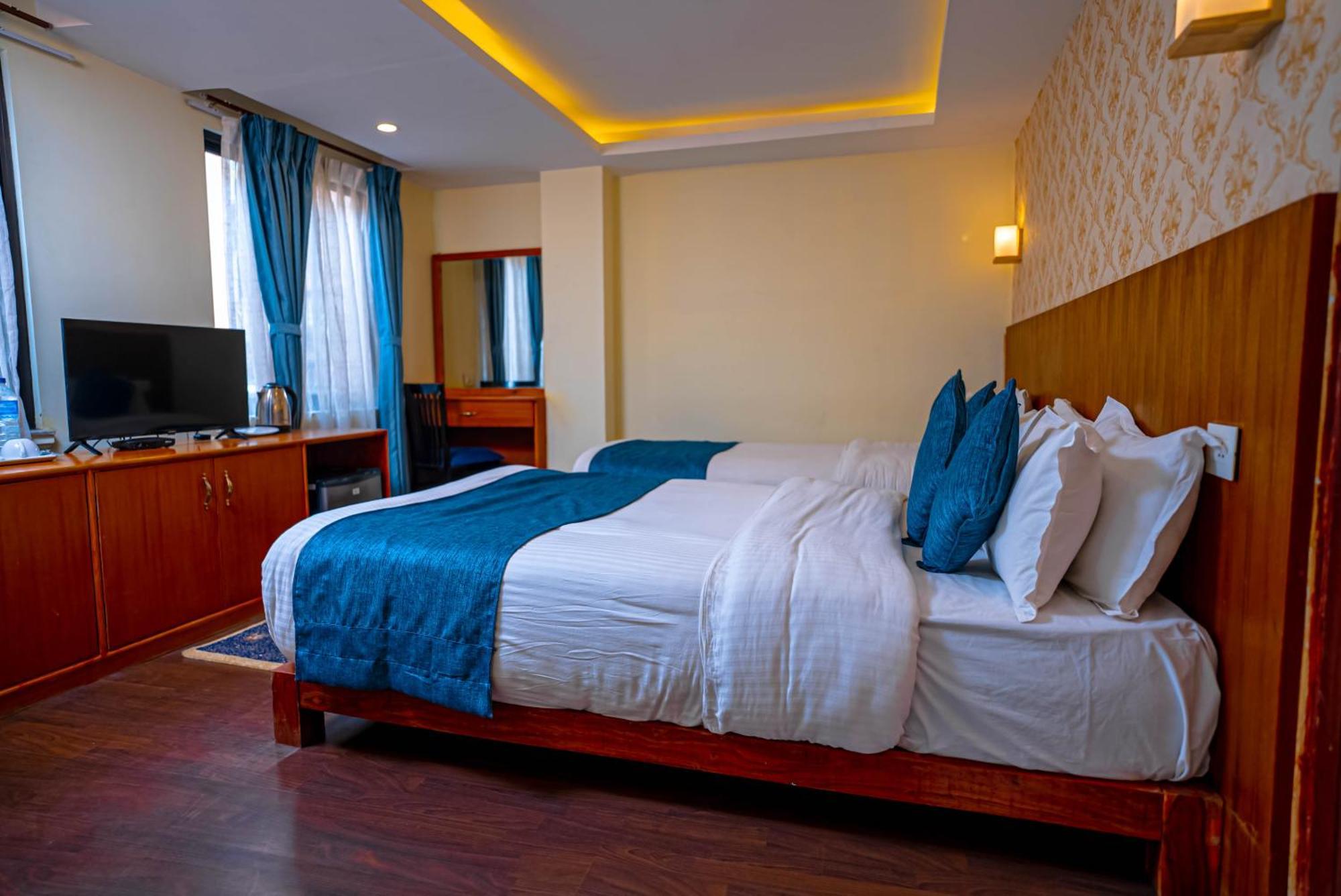 Satkar And Hotel