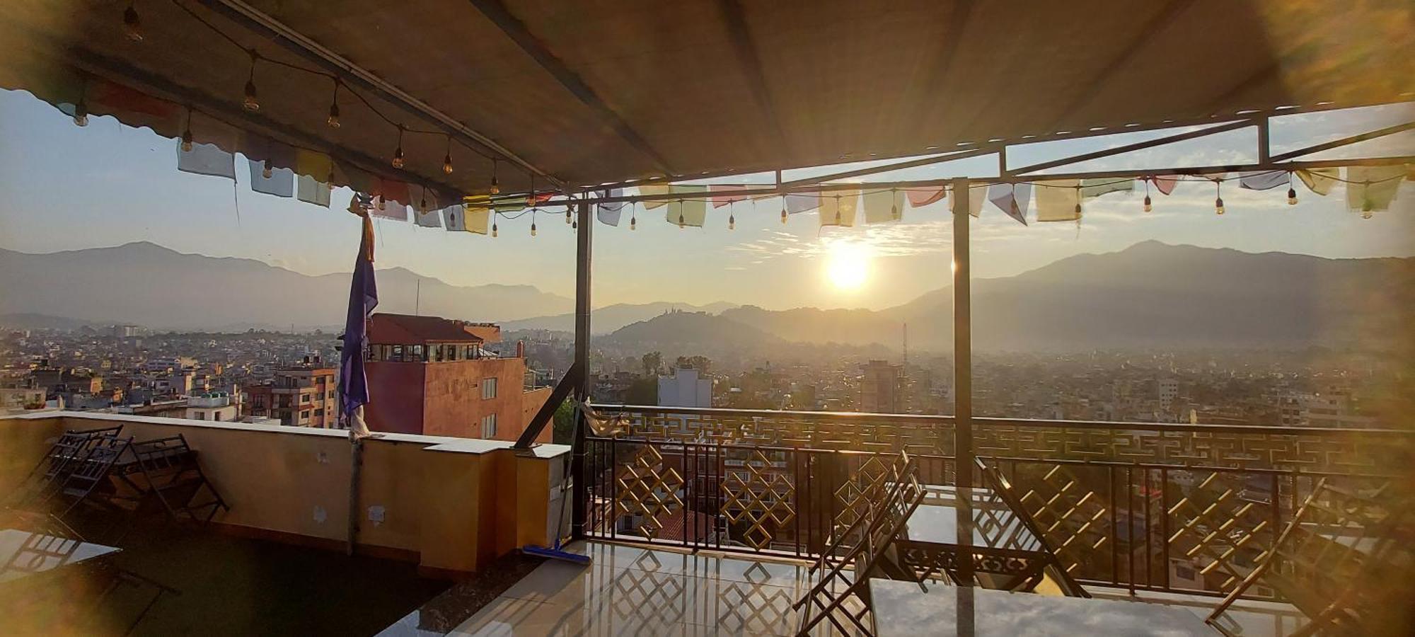 Yakroo Manang Hotel