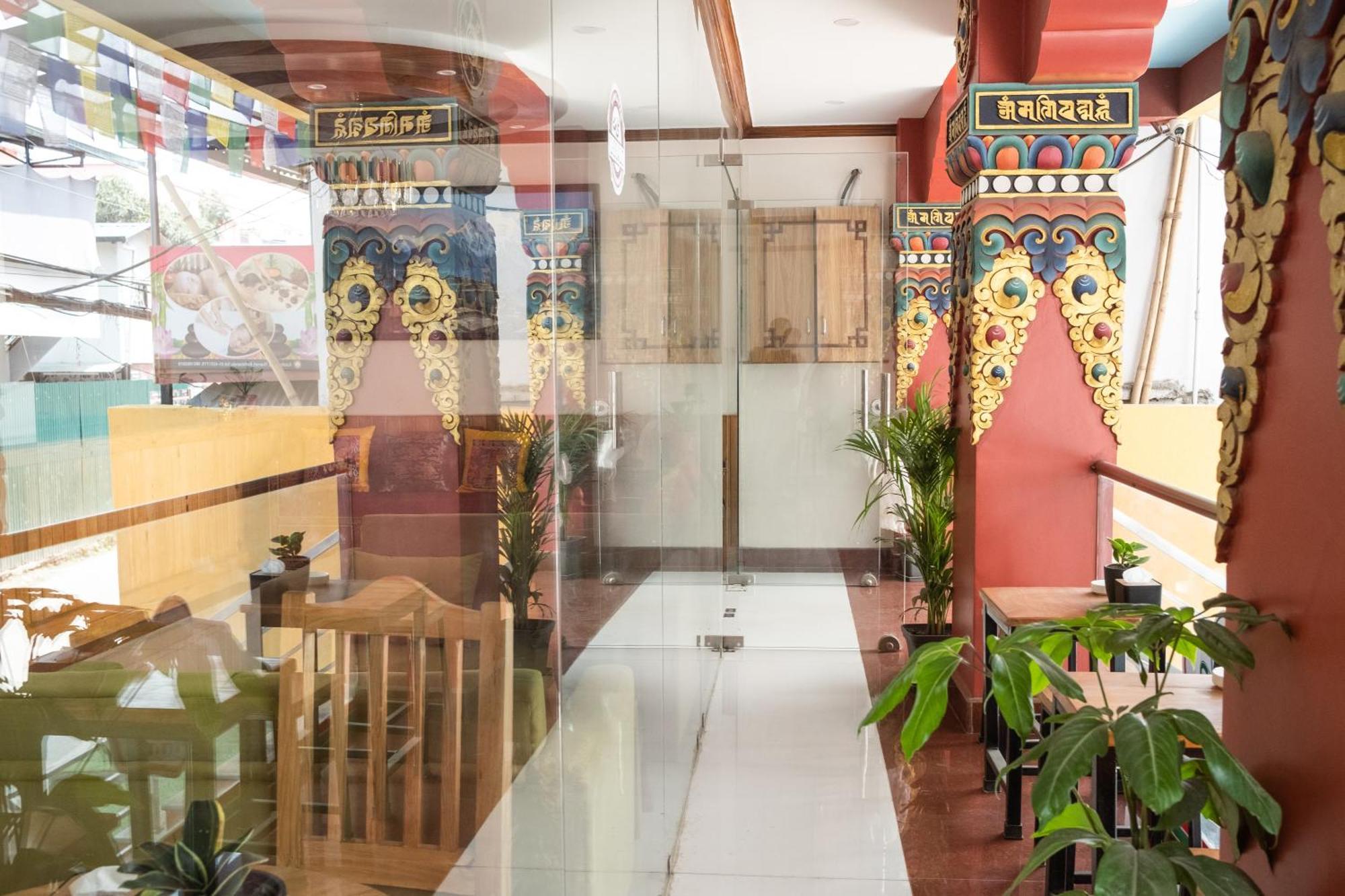 Yakroo Manang Hotel Kathmandu