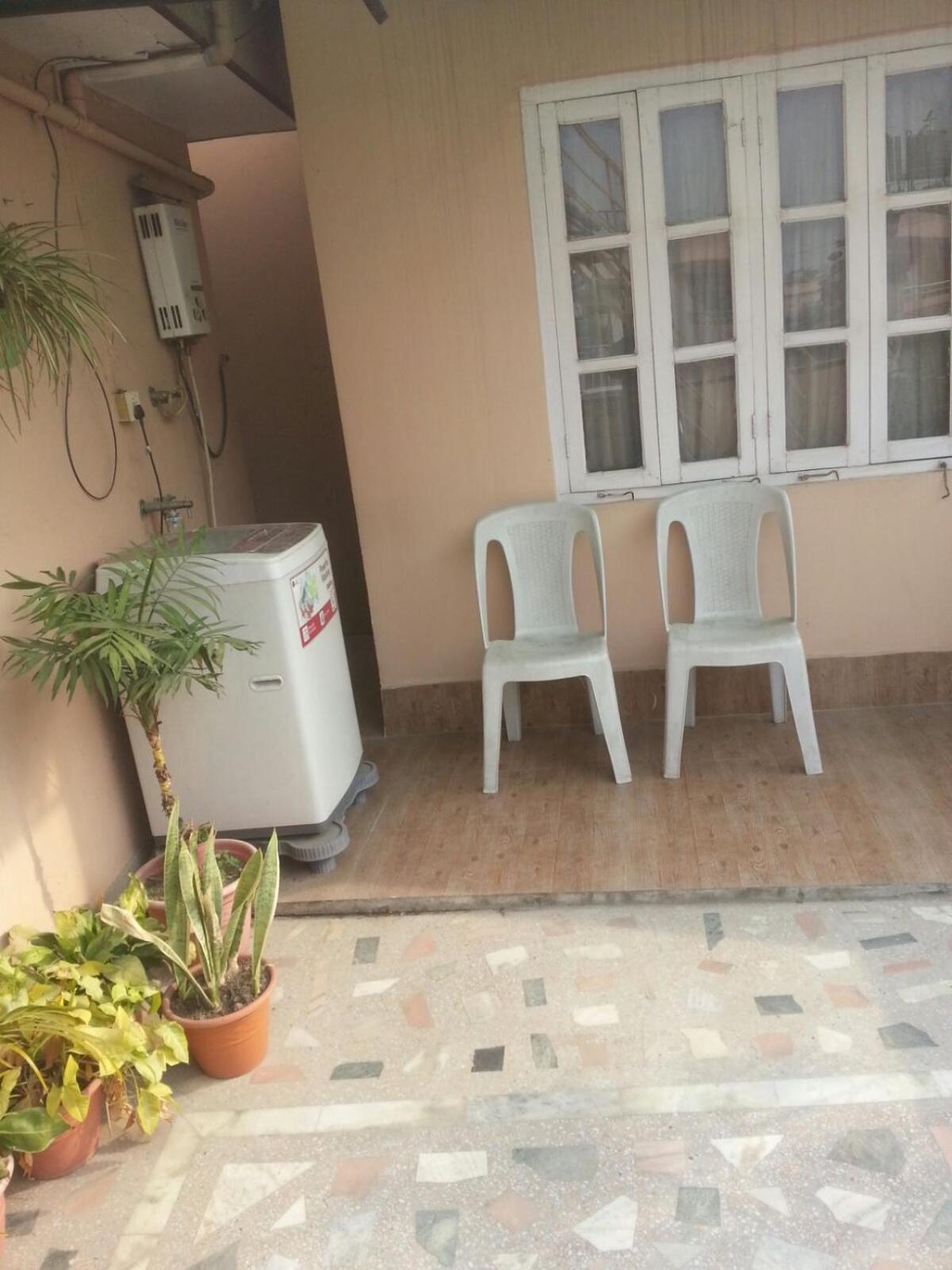 Rupas Apartment *