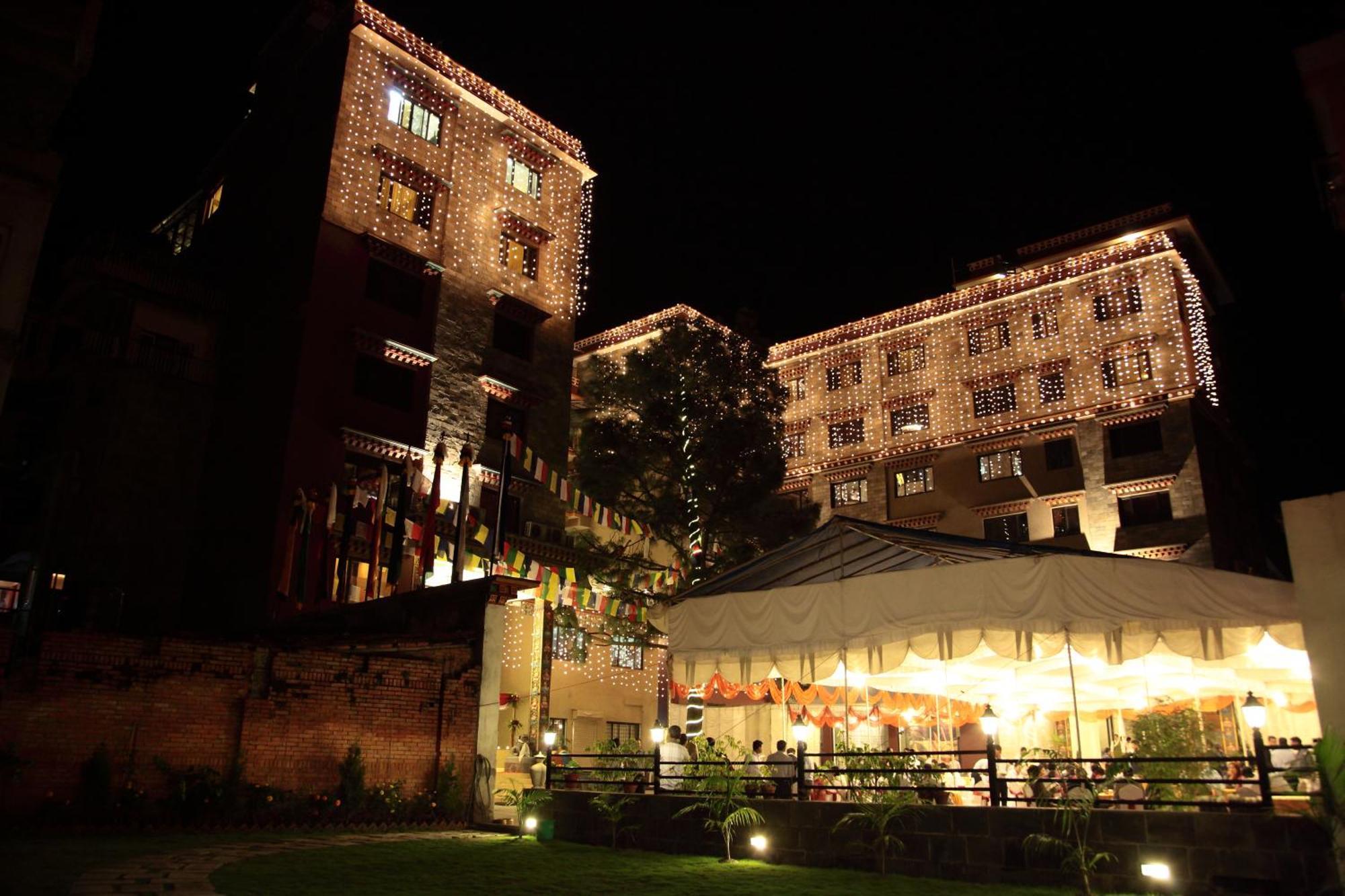 Hotel Tibet International