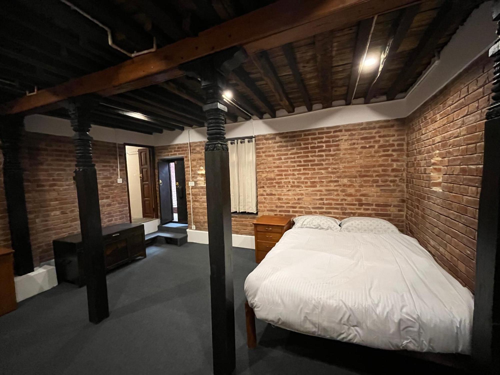 Newa:inn