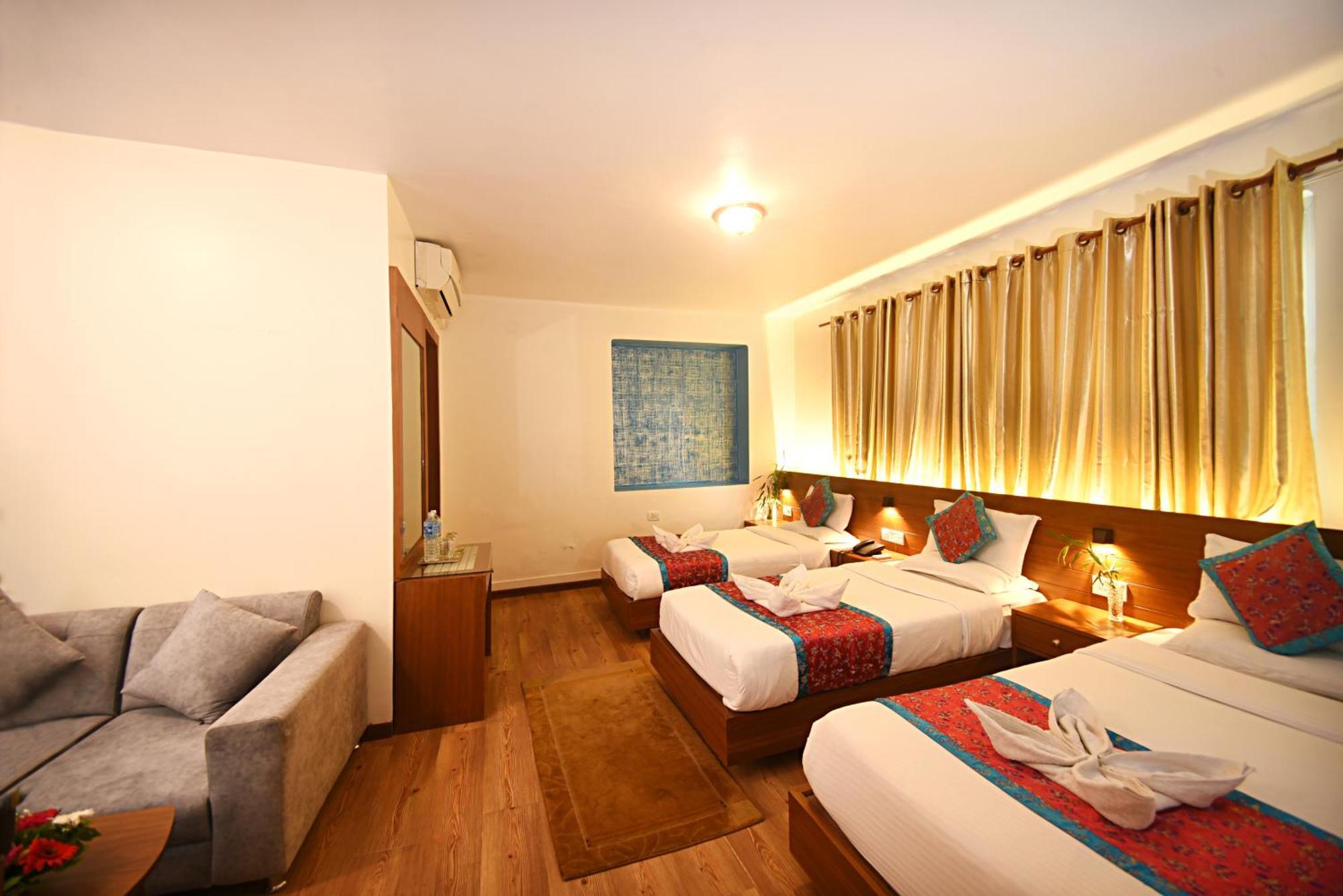 Amaryllis Hotel 3*