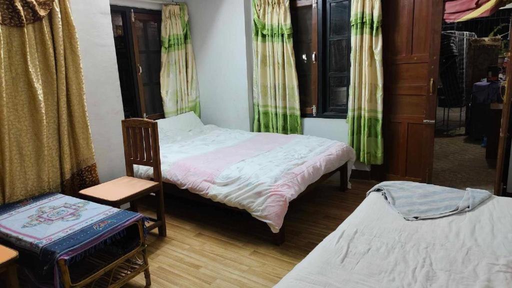 Homestay Monkey Temple