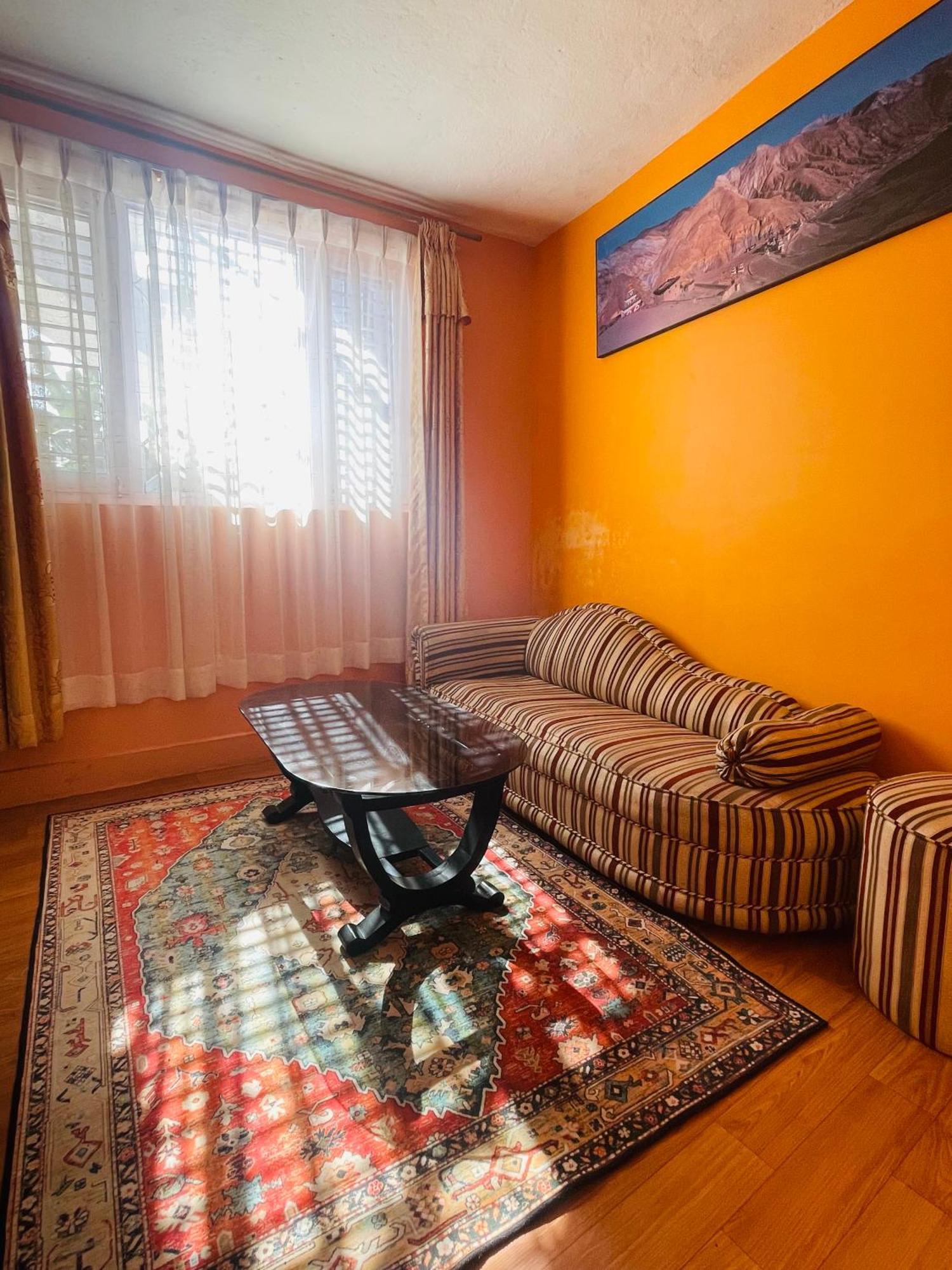 Arusiya Apartment *