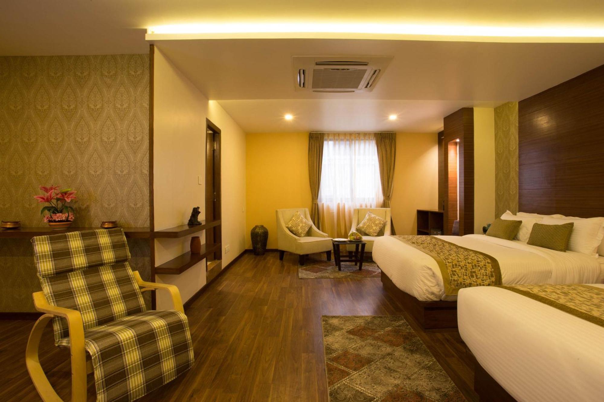 Yatri Suites And Spa 4*