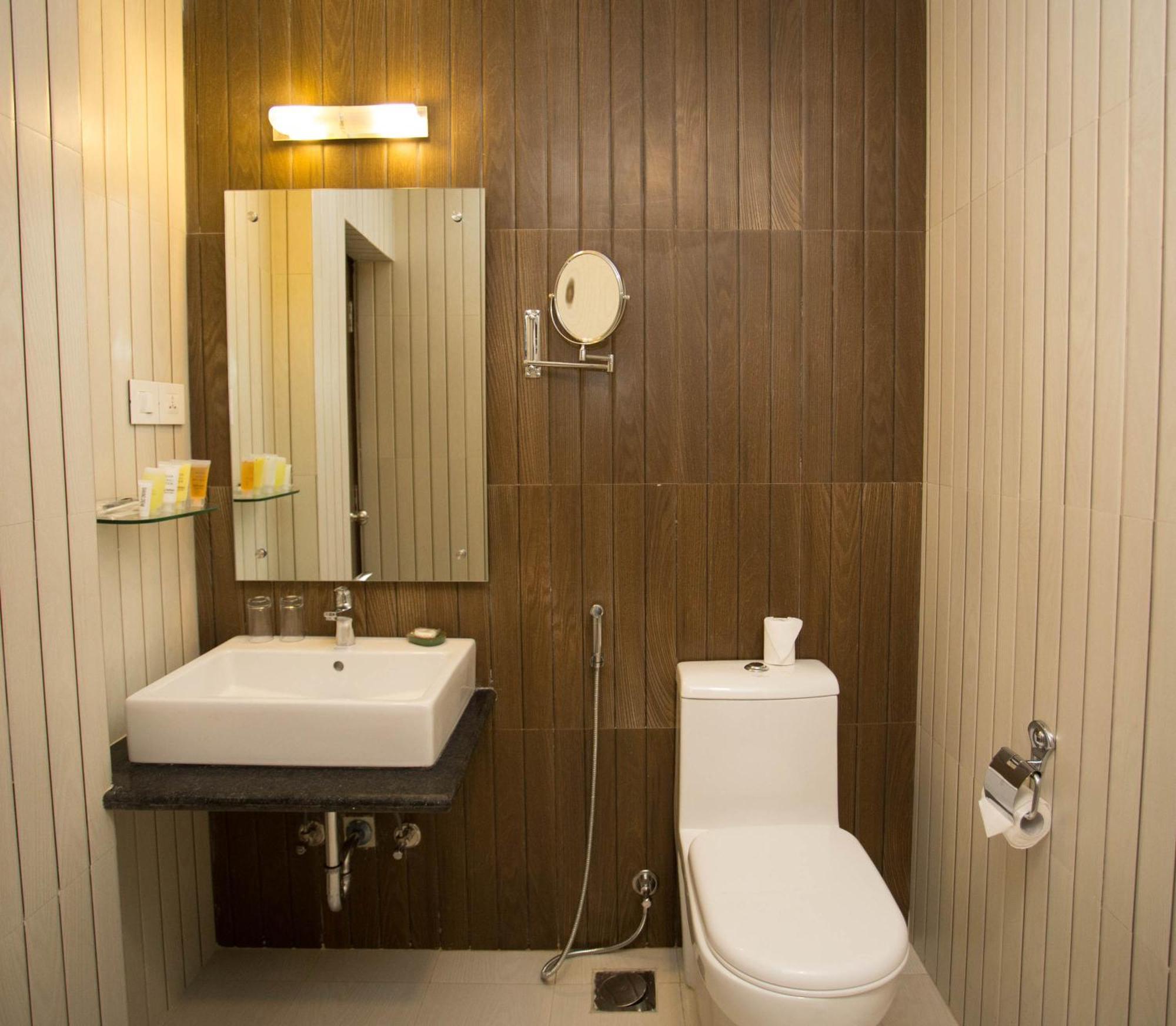 Hotel Yatri Suites And Spa Kathmandu