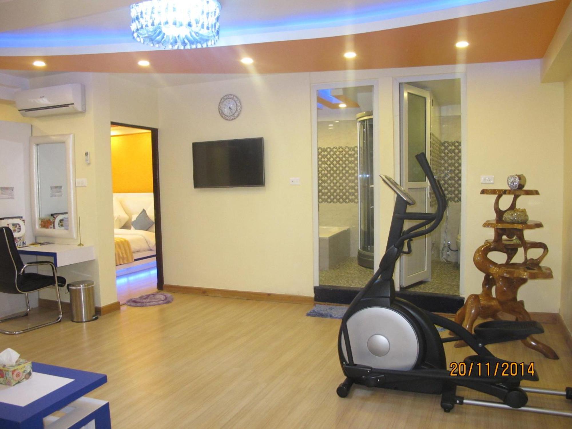 Royal Penguin Boutique & 4* Kathmandu