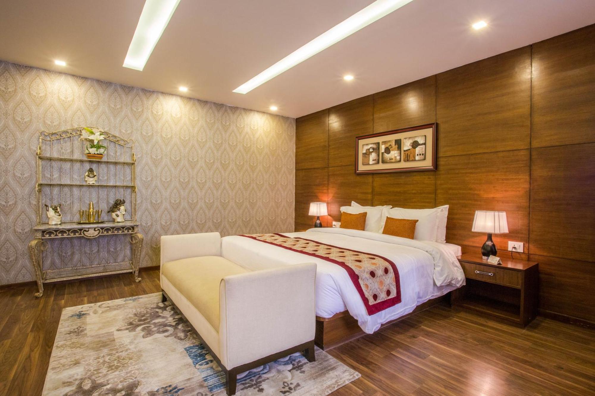 Yatri Suites And Spa Hotel 4*