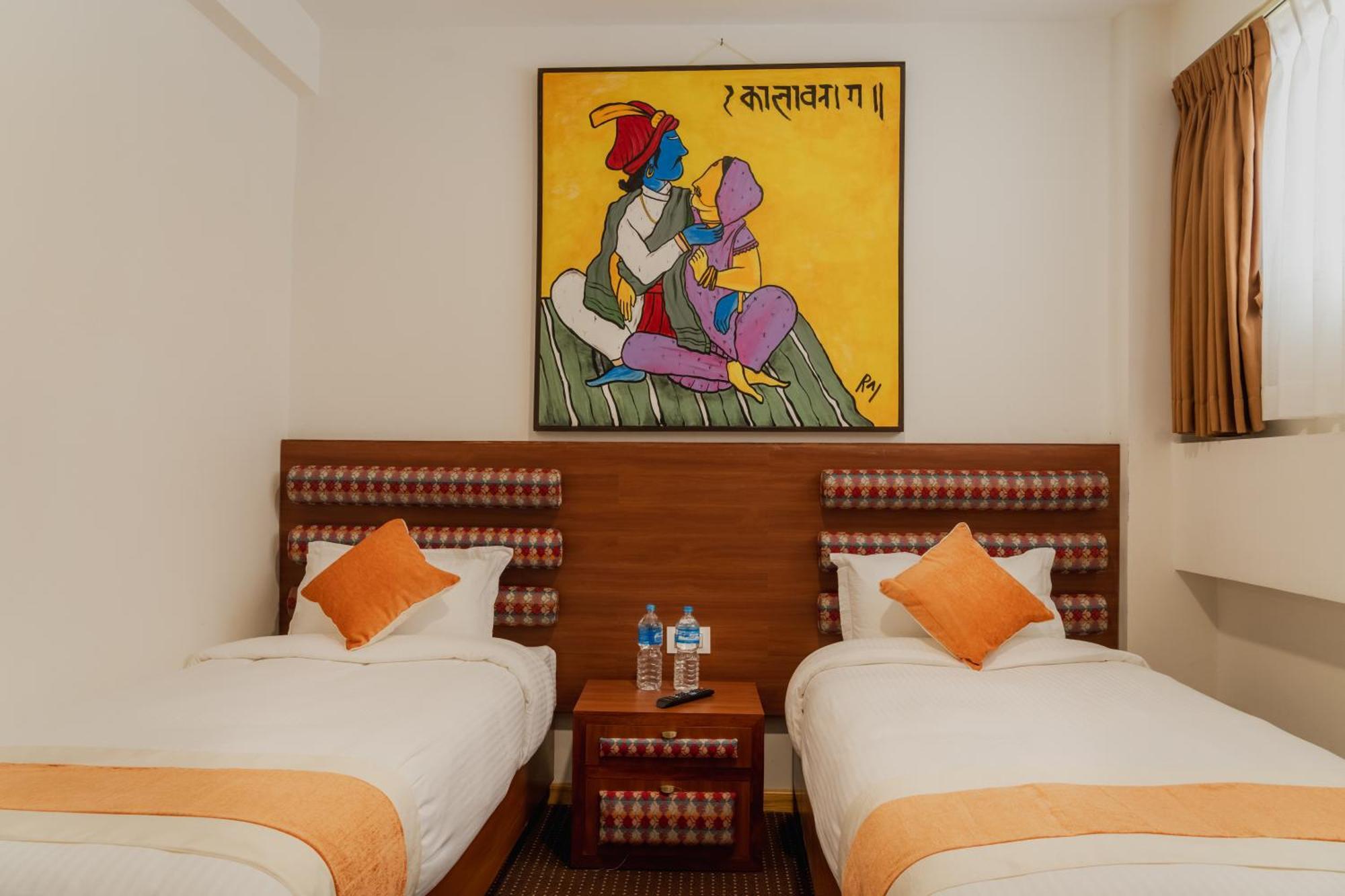 Jagat Hotel 2*