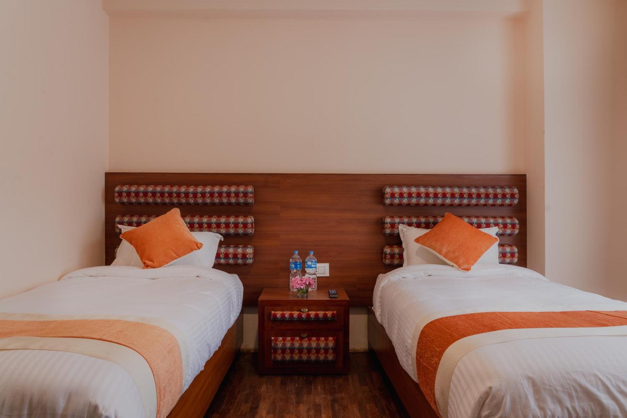 Jagat 2* Kathmandu