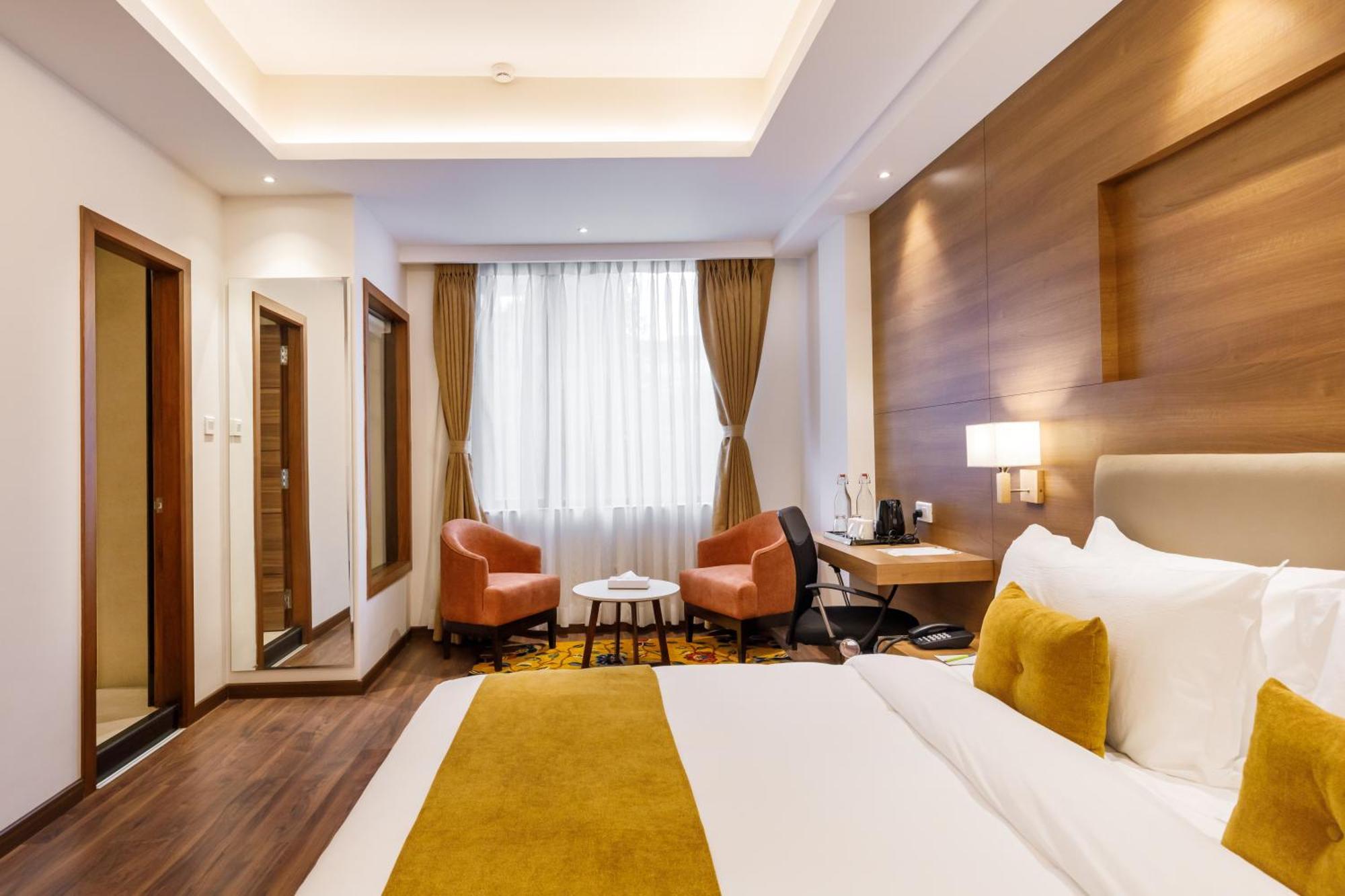 Hotel Thrive, A Tropical Courtyard 4*