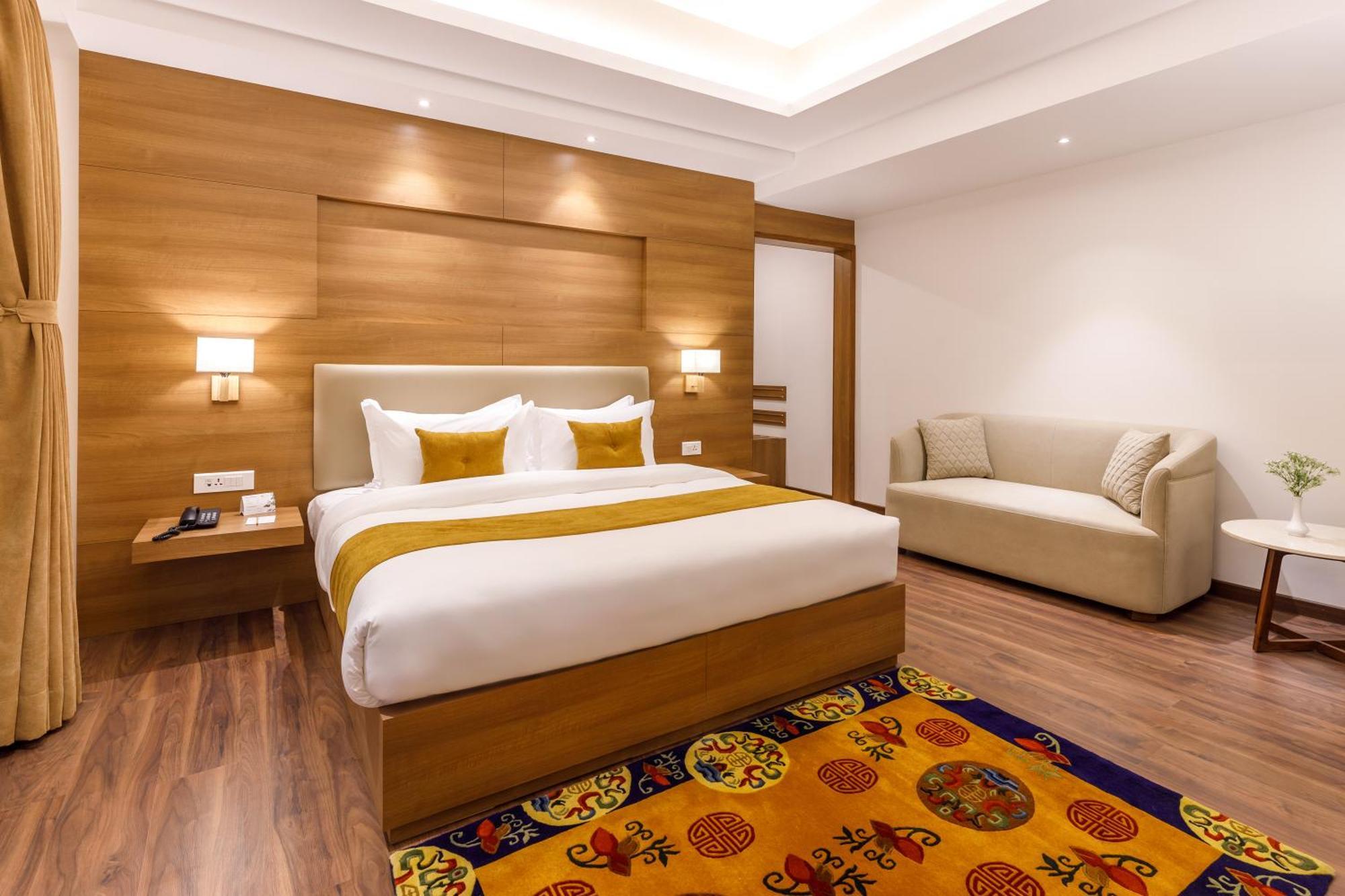 Thrive, A Tropical Courtyard Hotel 4*