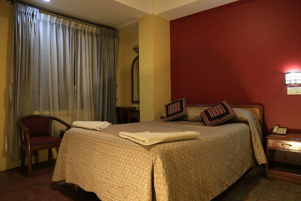 Heritage And Hotel *