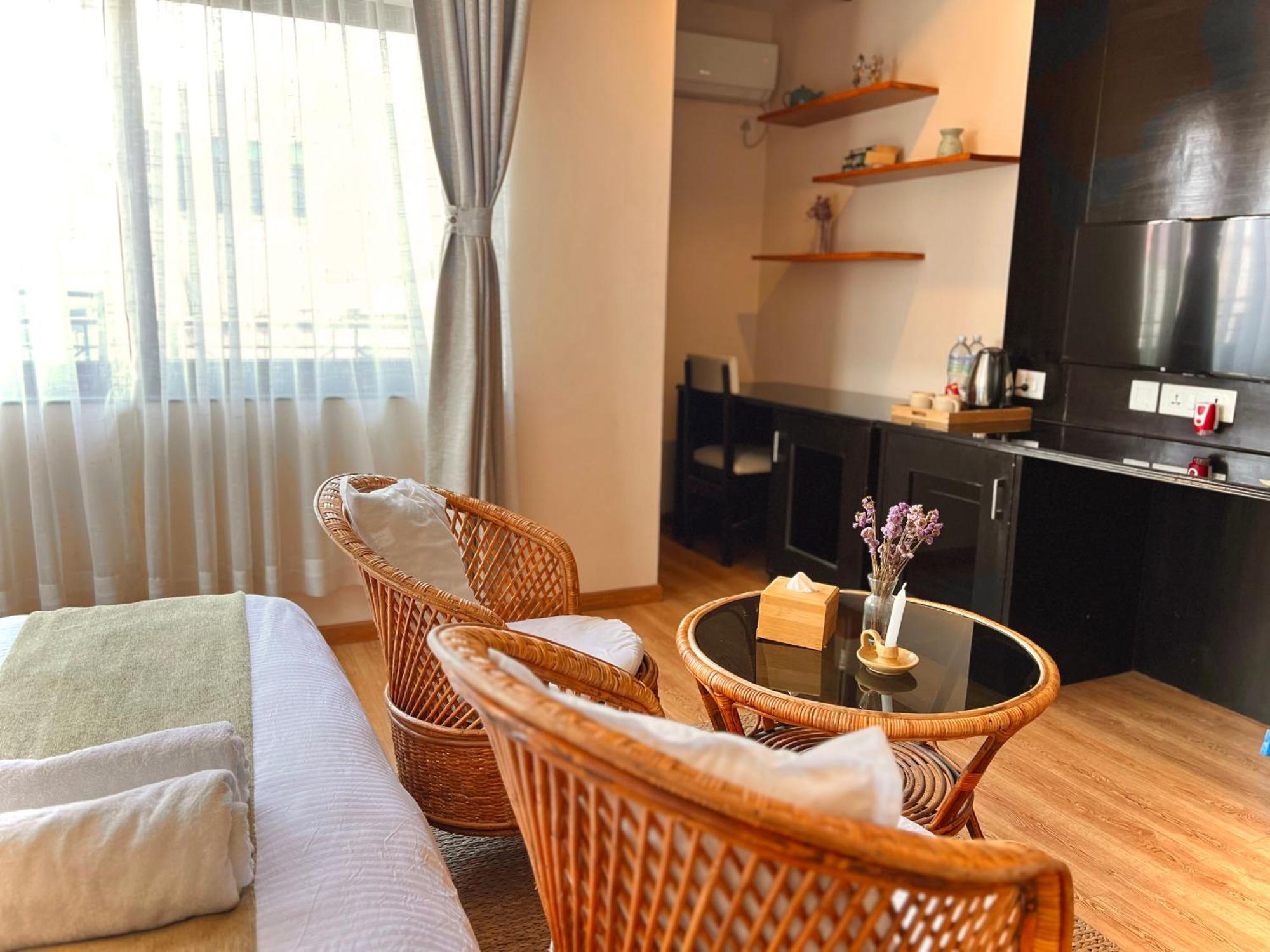 Pancha Buddha Service And Aparthotel *