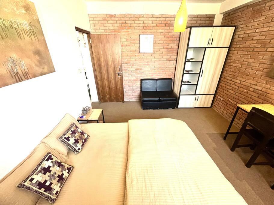 Apartment Swoyambhu Residency And Rooms- Artudio