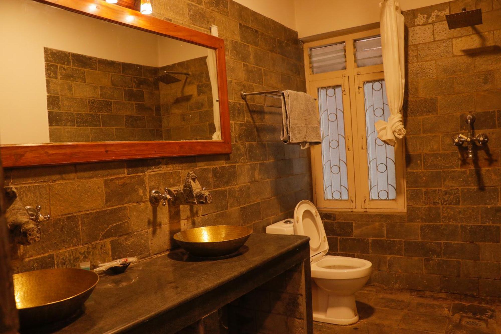 Thorongla Thamel Hotel
