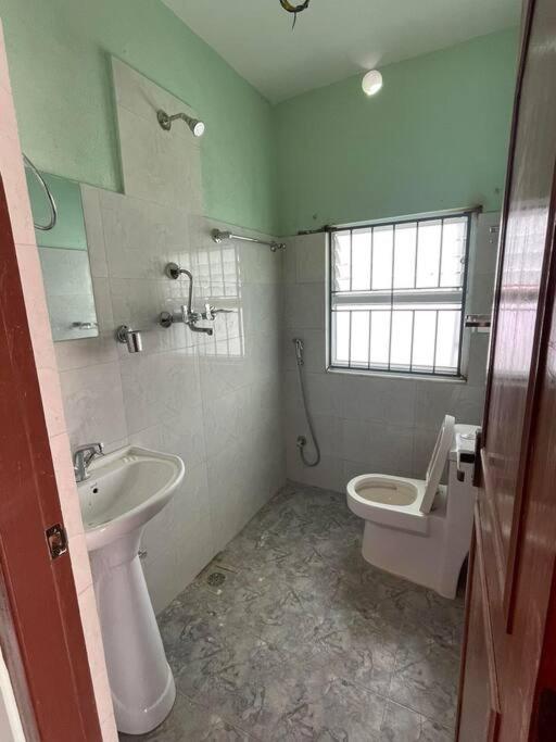 Expediya House - Full Furnish 2 Bhk Roof Flat In Apartment *