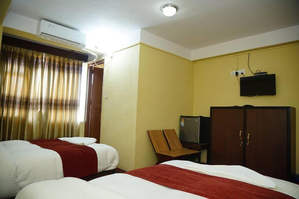 Holly Temple Tree Hotel