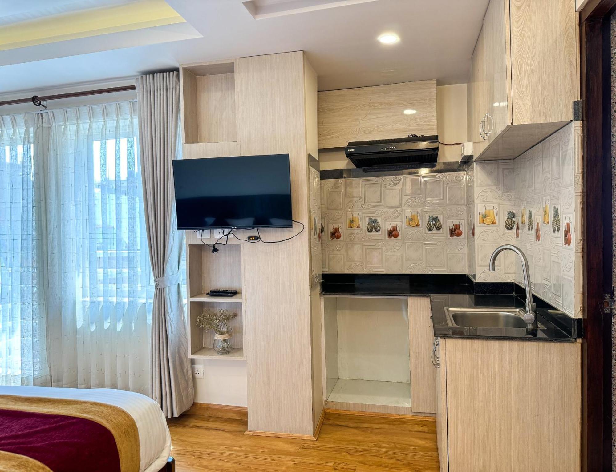 Hotel Abi International *