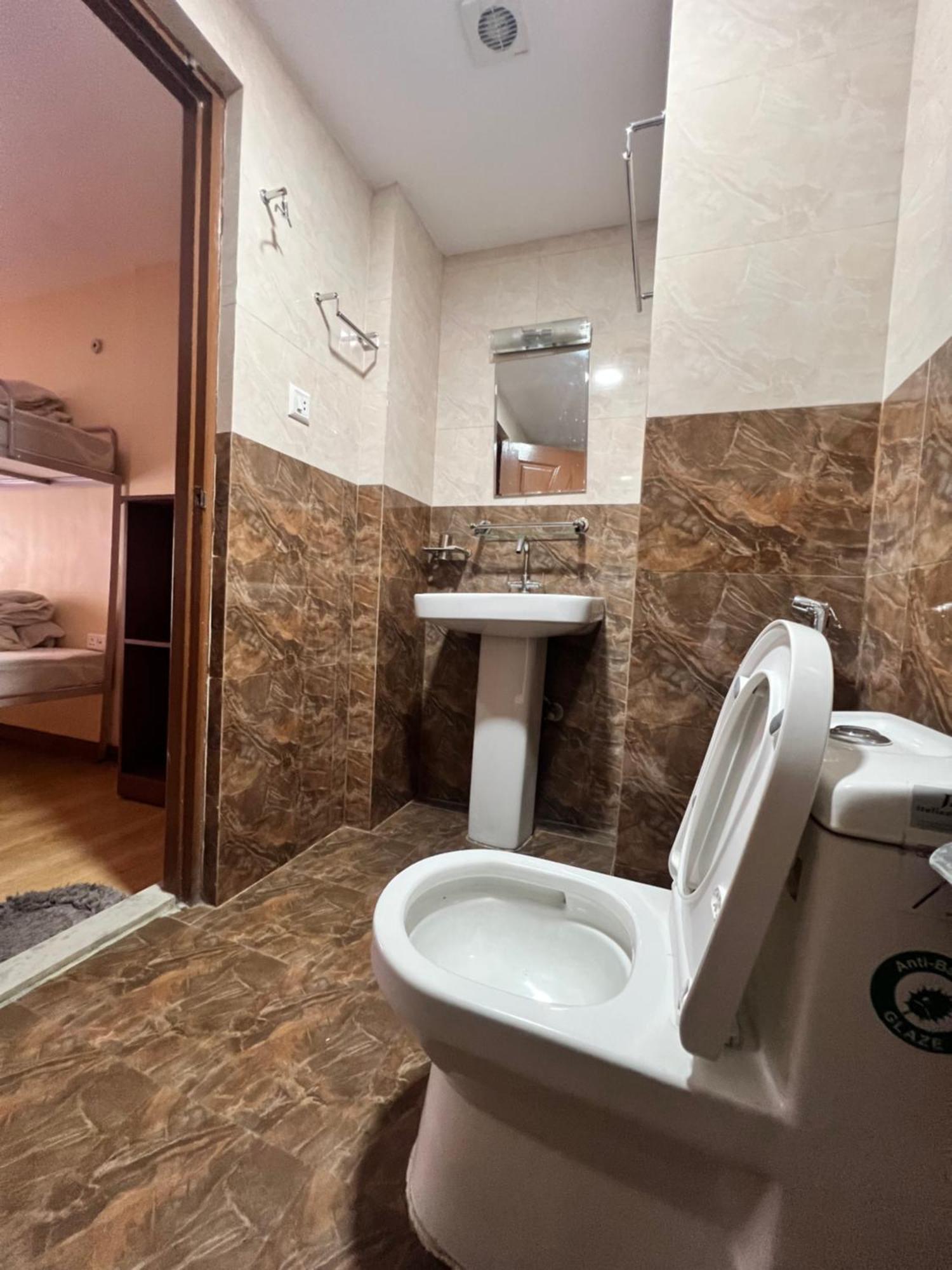 Holiday Hostel