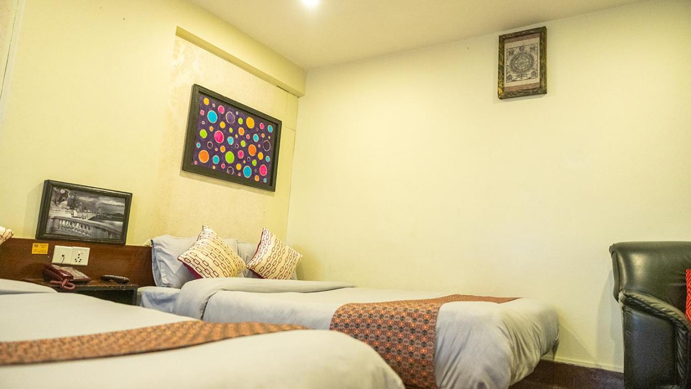 Hotel Shree Tara *