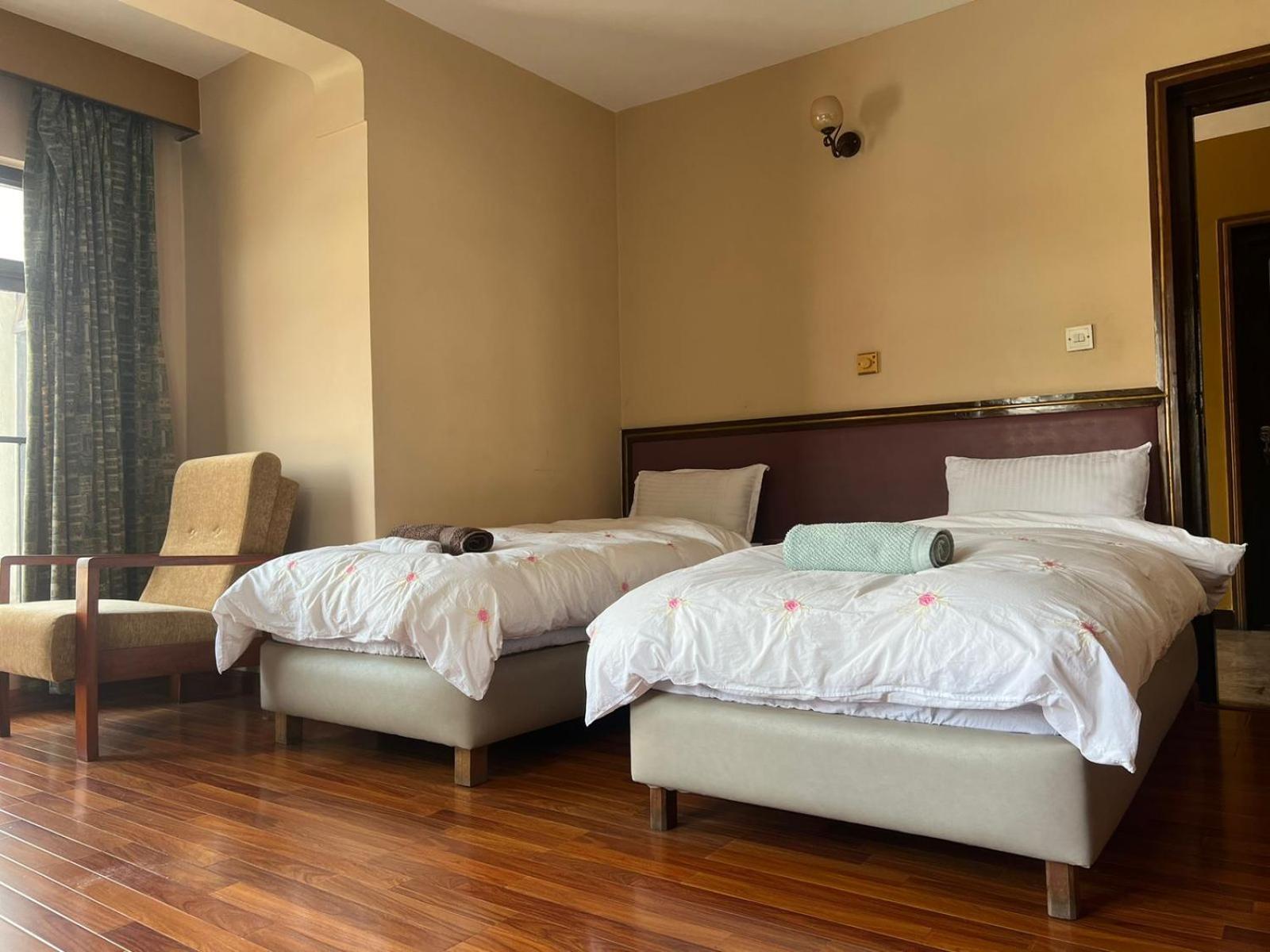 Khumbila Hotel
